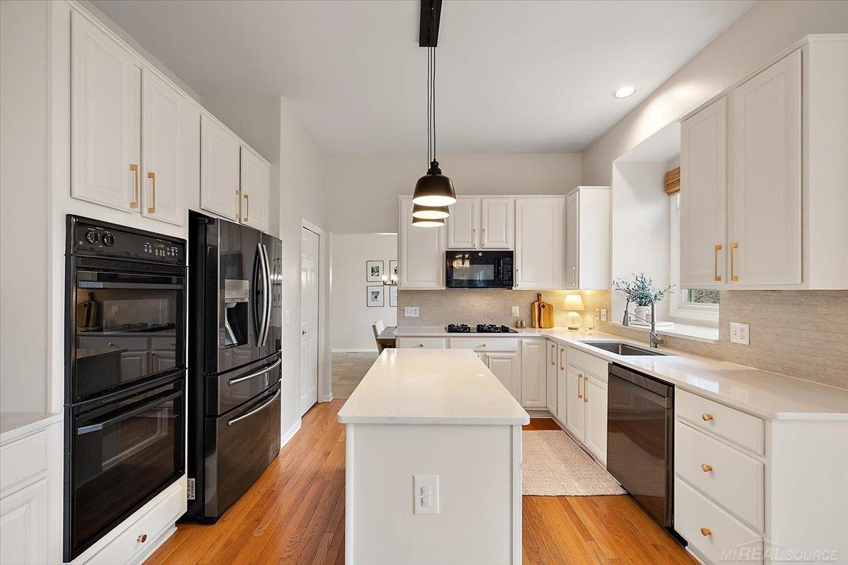 2757 W Bloomfield Oaks Drive, West Bloomfield, MI 48324 — Photo 26