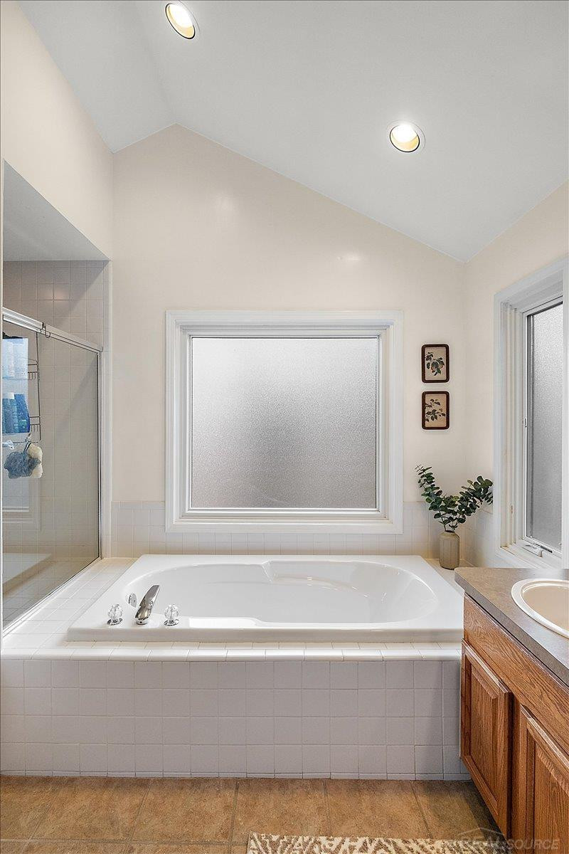 2757 W Bloomfield Oaks Drive, West Bloomfield, MI 48324 — Photo 50