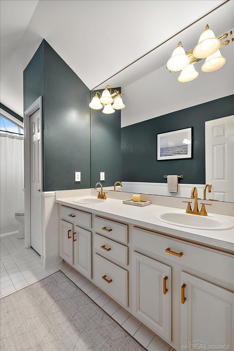 2757 W Bloomfield Oaks Drive, West Bloomfield, MI 48324 — Photo 59