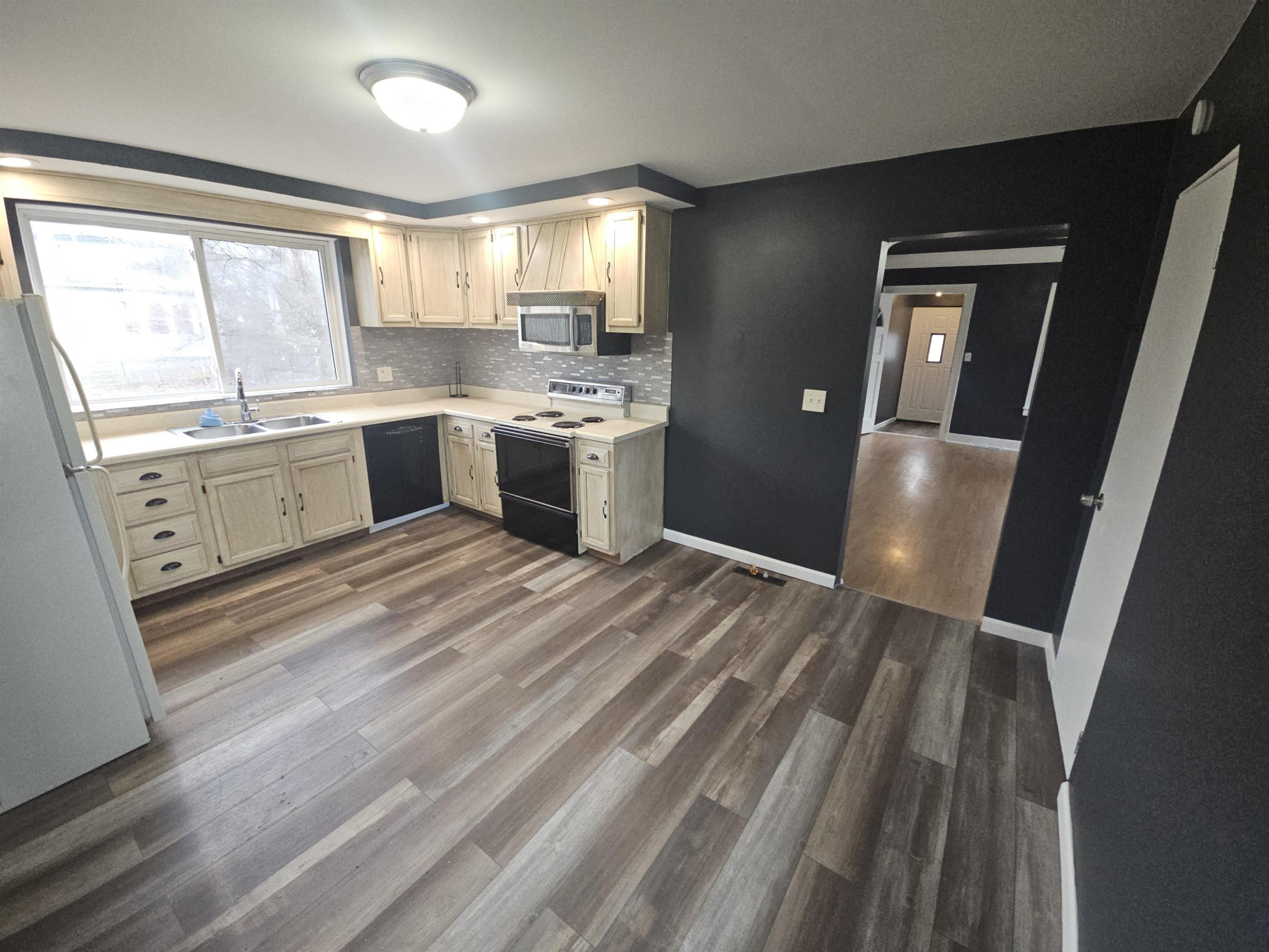 801 Wilson Street, Bay City, MI 48708 — Photo 6