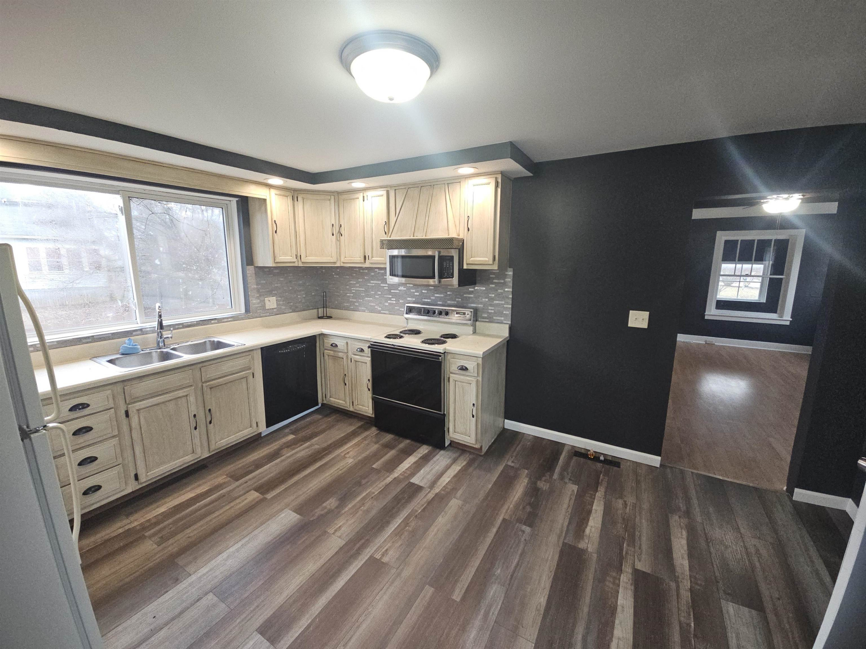 801 Wilson Street, Bay City, MI 48708 — Photo 7