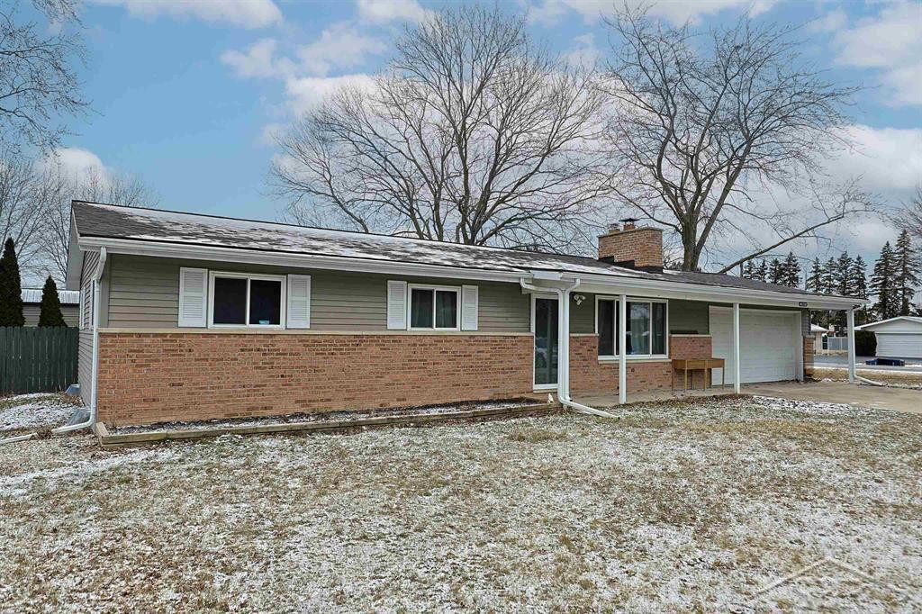 1841 Van Wagoner Drive, Saginaw, MI 48638 — Photo 2
