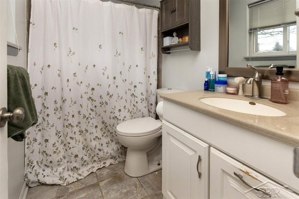 1841 Van Wagoner Drive, Saginaw, MI 48638 — Photo 15