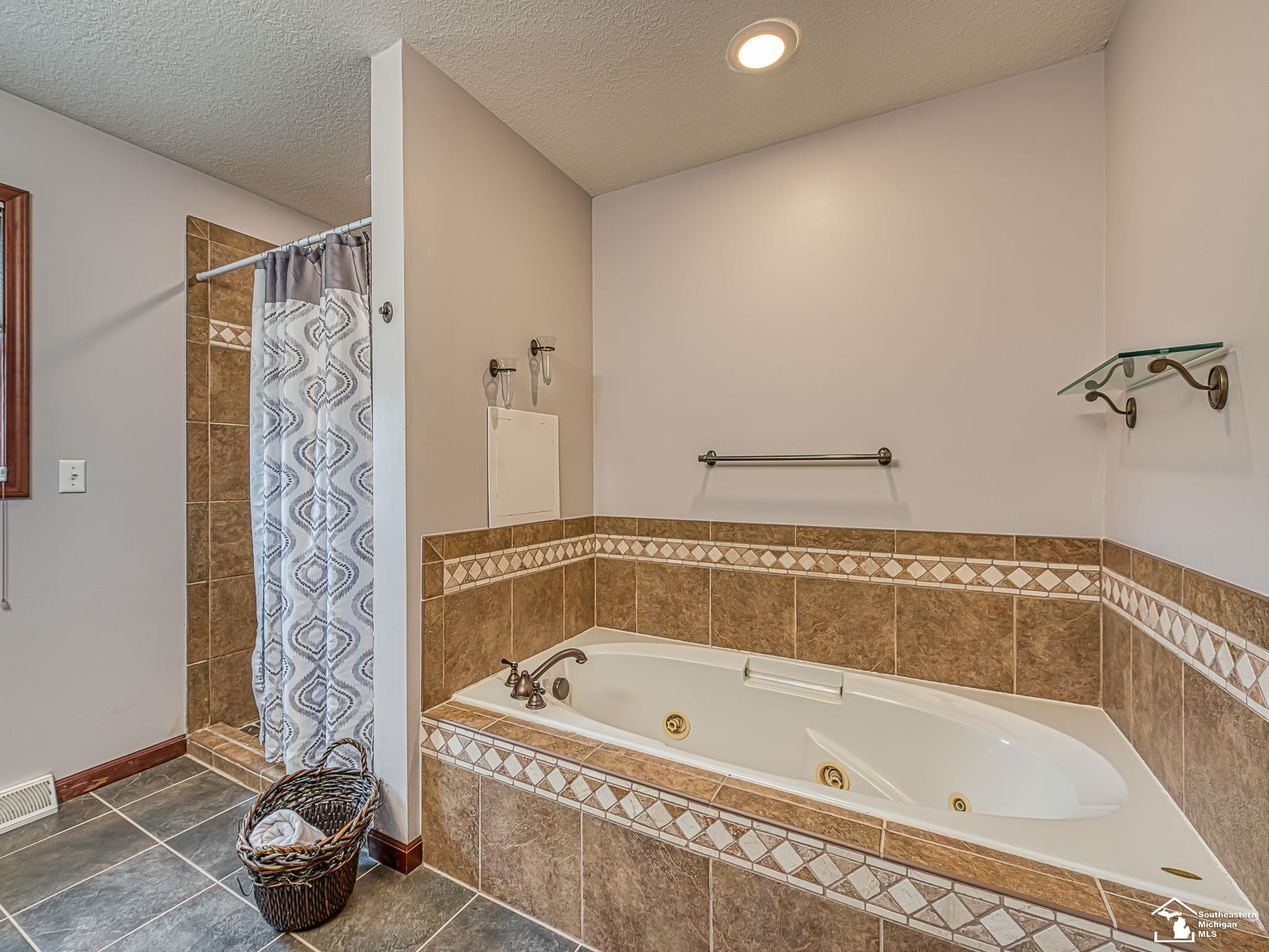 3350 Swartz Road, La Salle, MI — Photo 7