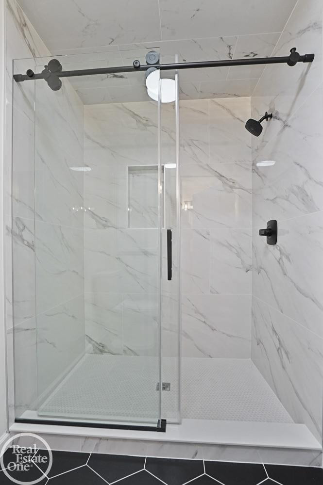 30601 Victoria Court, Chesterfield, MI — Photo 13