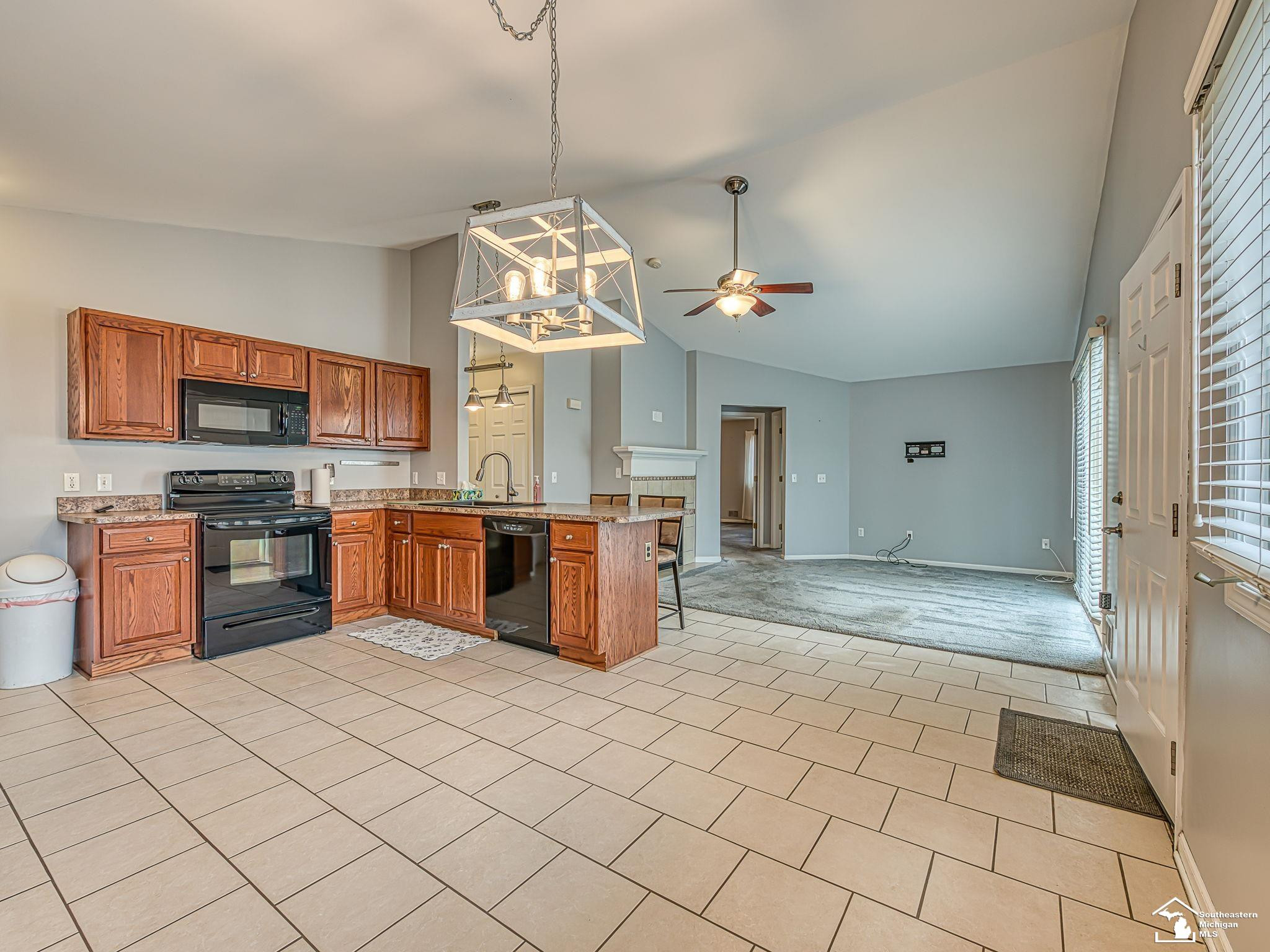 921 May Drive, Monroe, MI 48161 — Photo 2