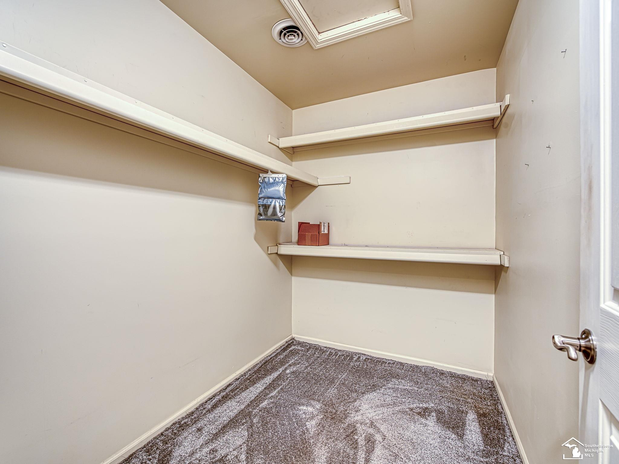 921 May Drive, Monroe, MI 48161 — Photo 17