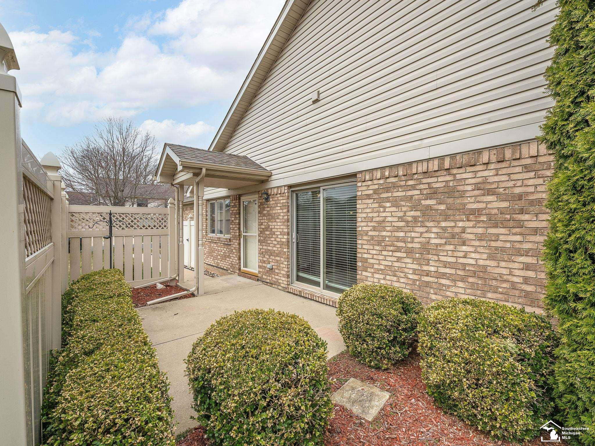 921 May Drive, Monroe, MI 48161 — Photo 25