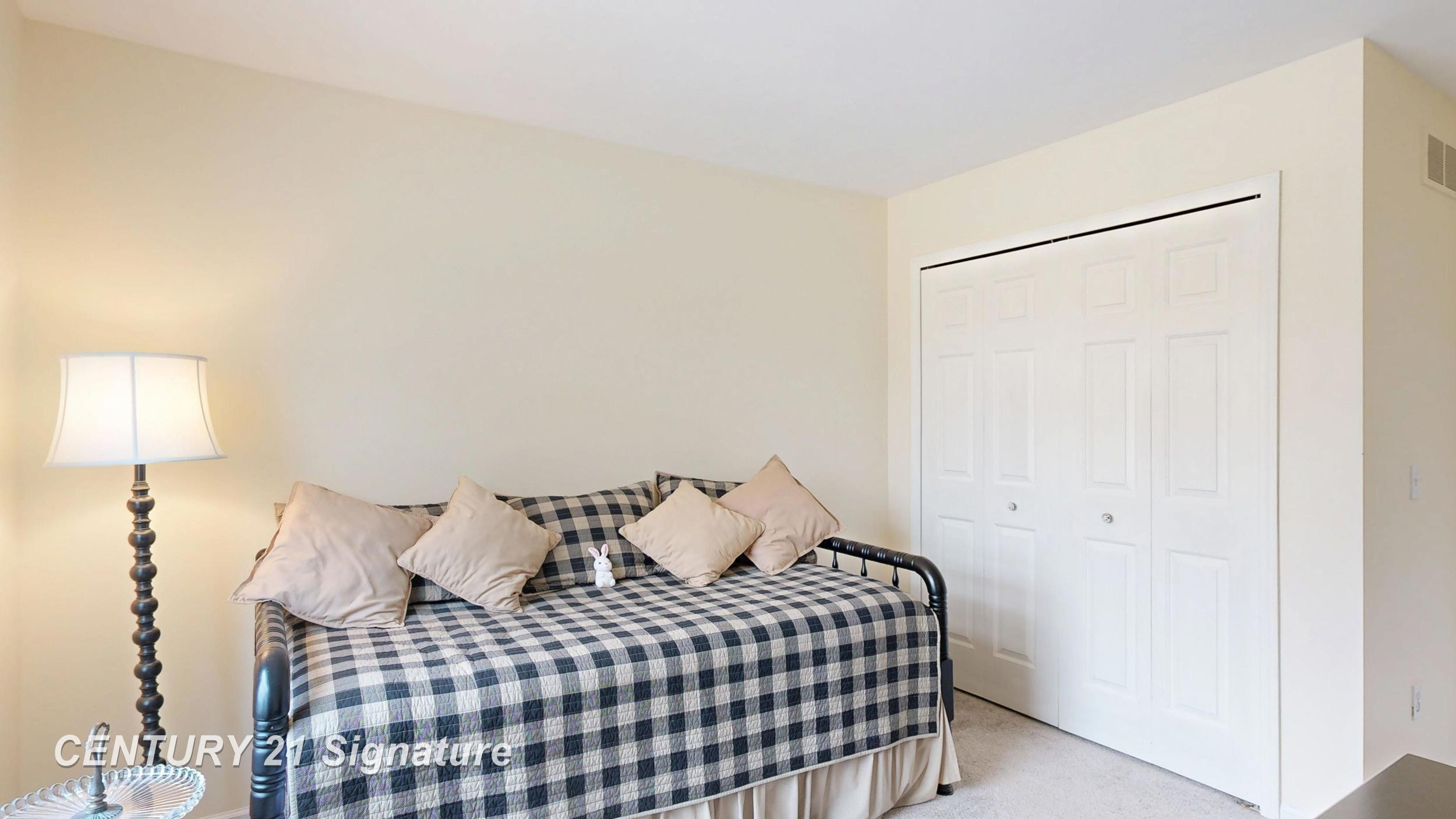4190 Neal Court, Linden, MI 48451 — Photo 32