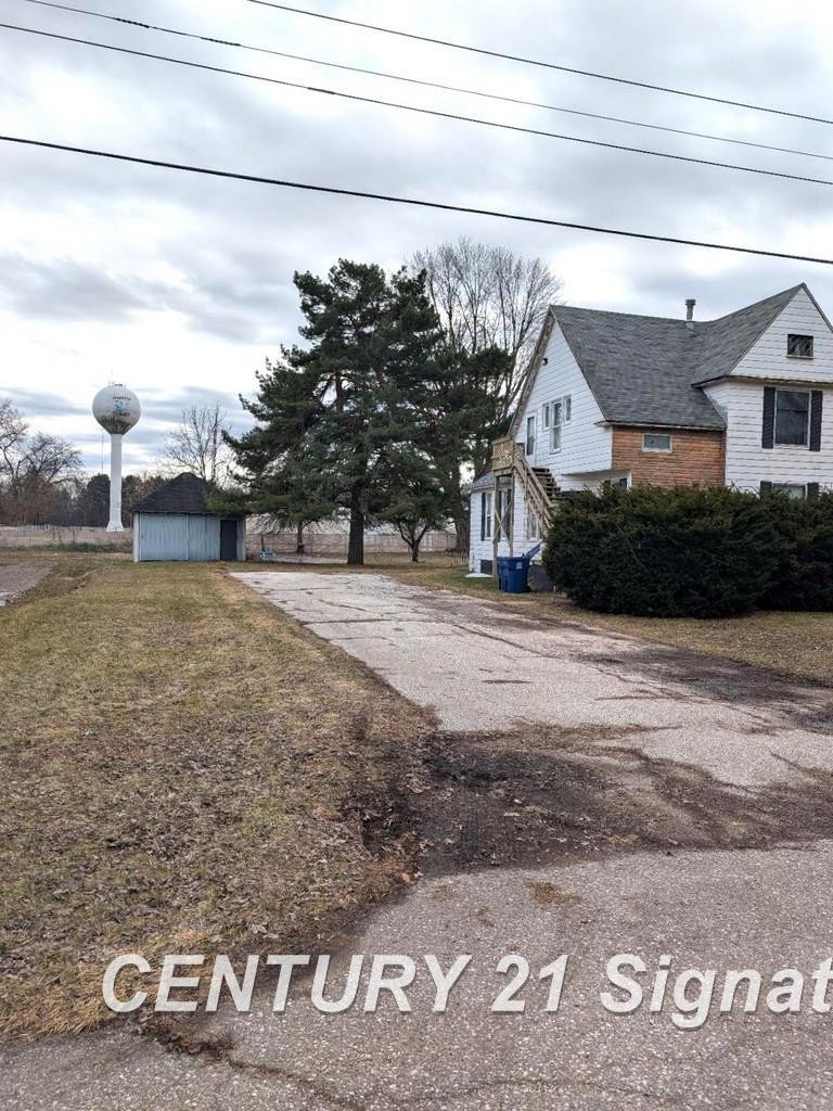 812 Sanderson Street, Saint Charles, MI 48655 — Photo 2