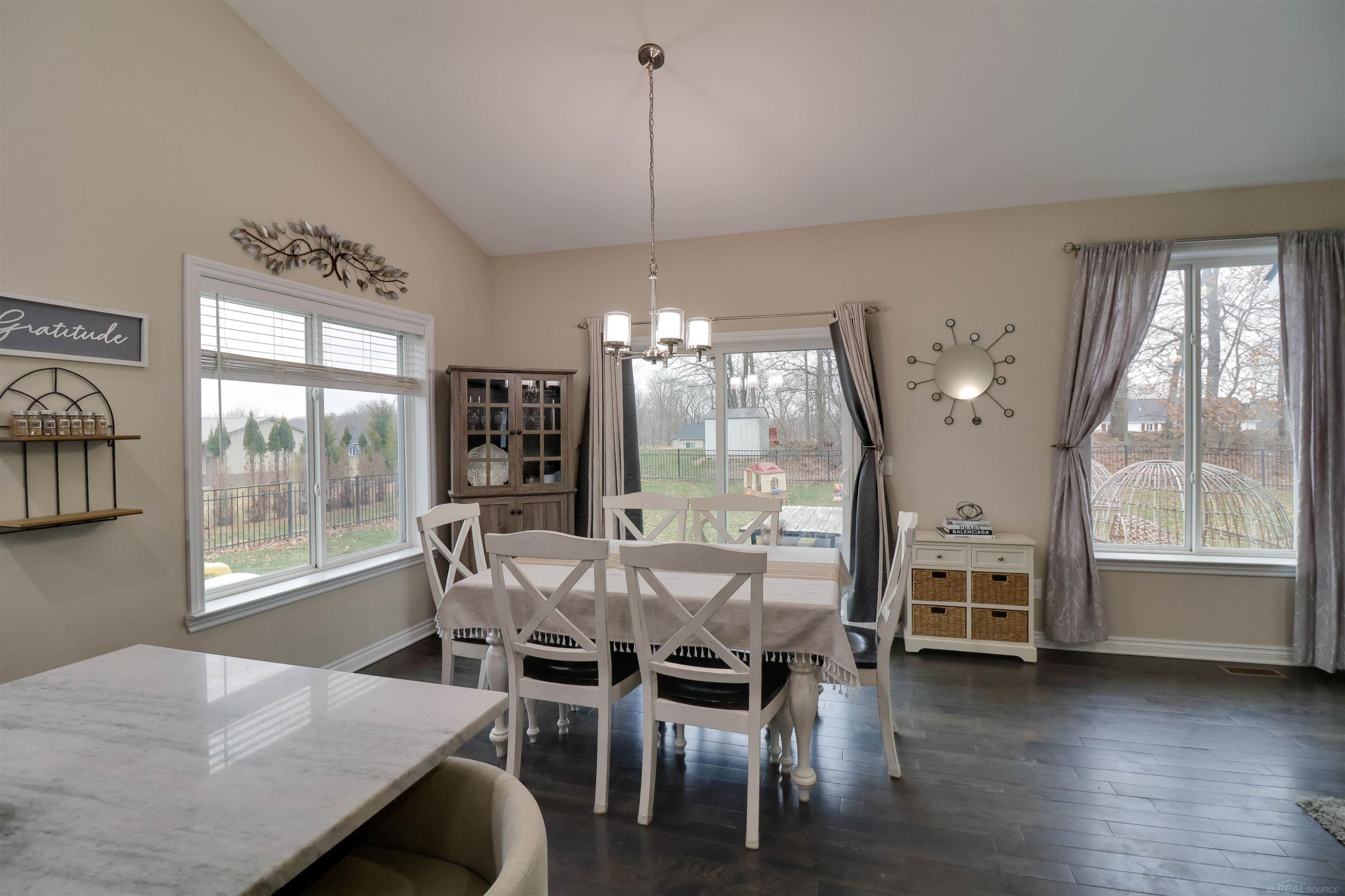450 Pheasant Ridge Court, Ortonville, MI 48462 — Photo 9