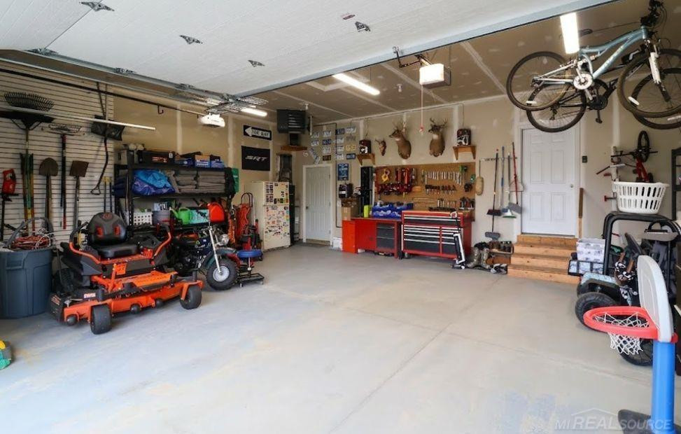 450 Pheasant Ridge Court, Ortonville, MI 48462 — Photo 39