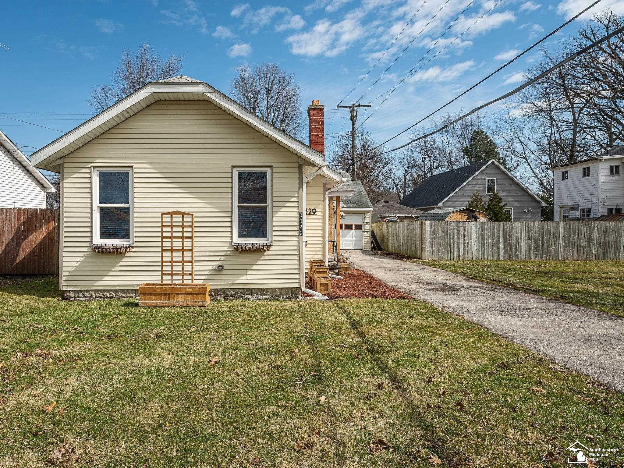 3329 Elmwood Street, Monroe, MI 48162 — Photo 2