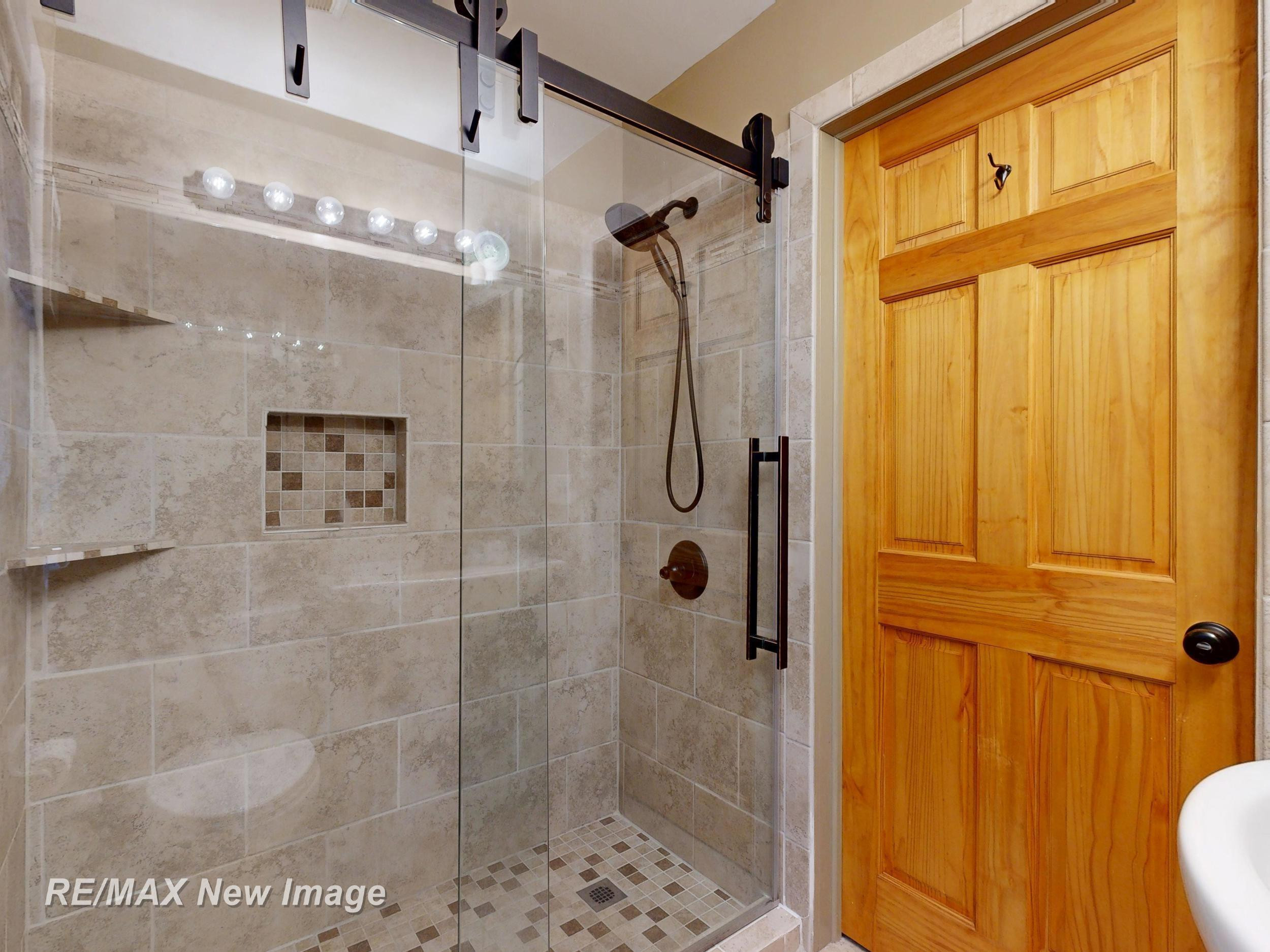 11600 Spencer Road, Saginaw, MI 48609 — Photo 17