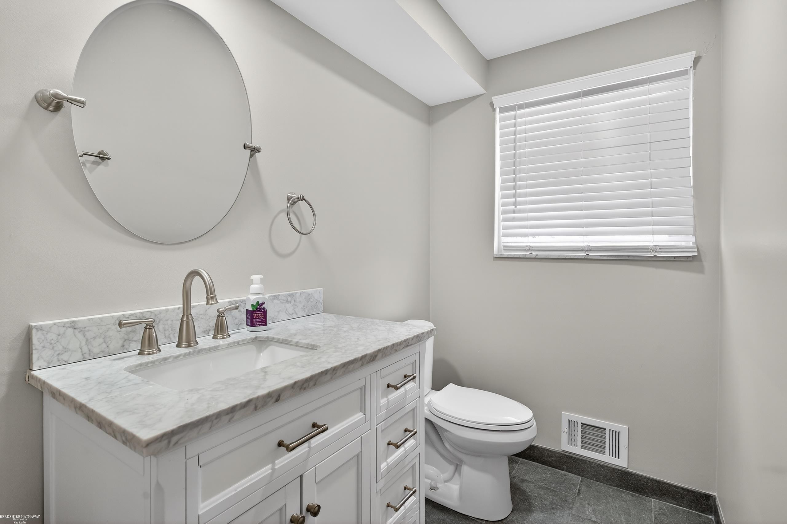 32645 Northampton Drive, Warren, MI 48093 — Photo 24