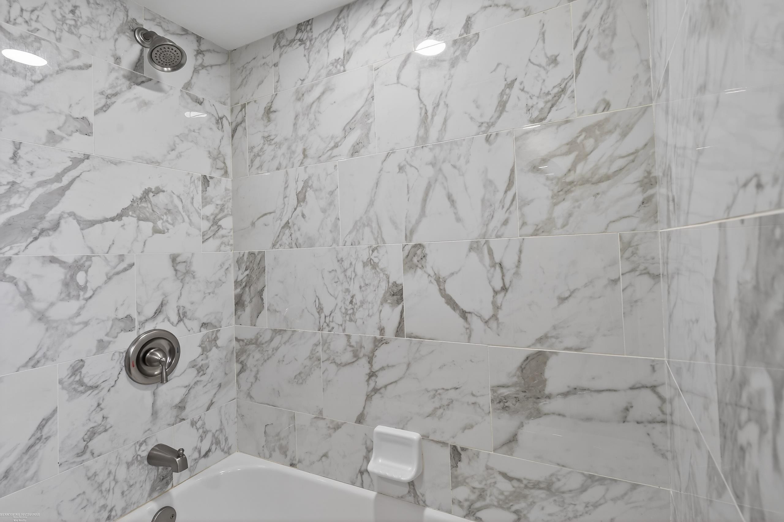 32645 Northampton Drive, Warren, MI 48093 — Photo 31