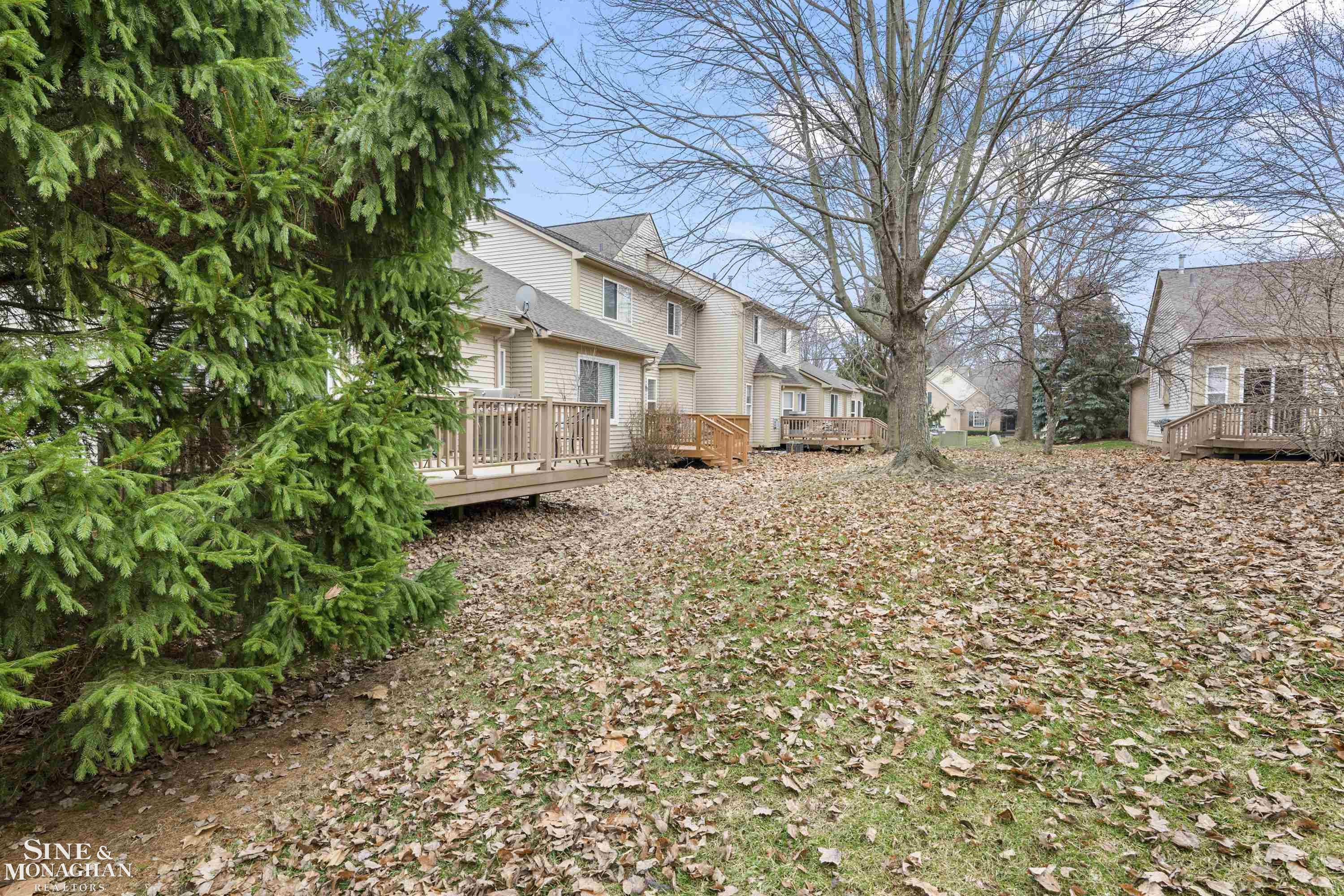 8136 Springdale Drive, White Lake, MI — Photo 26