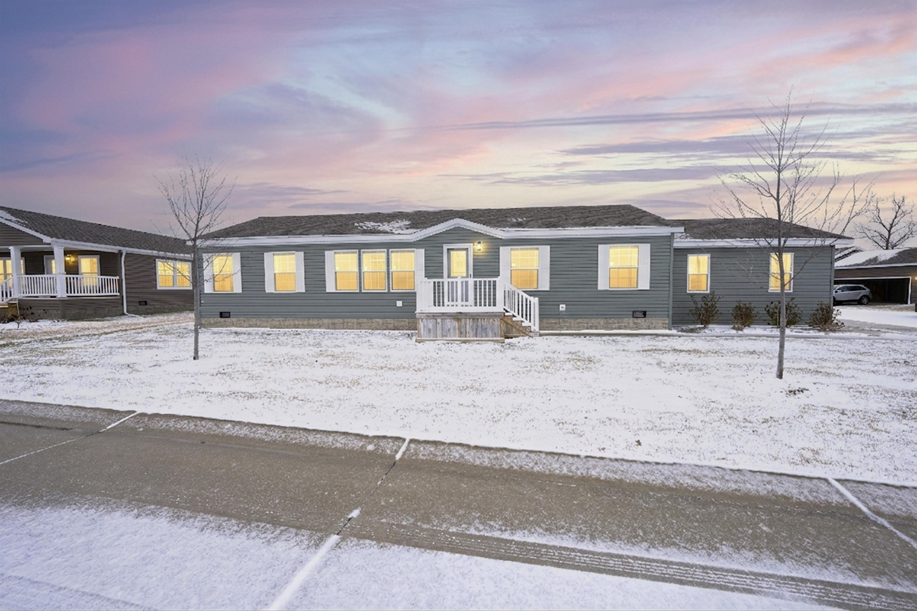 2780 Naples Court, Lapeer, MI, 48446