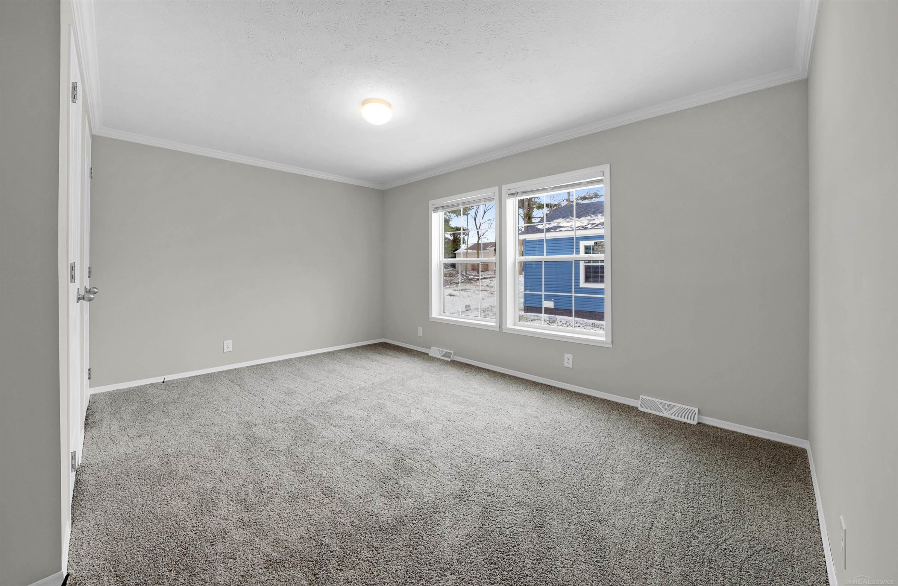 2760 Naples Court, Lapeer, MI 48446 — Photo 15