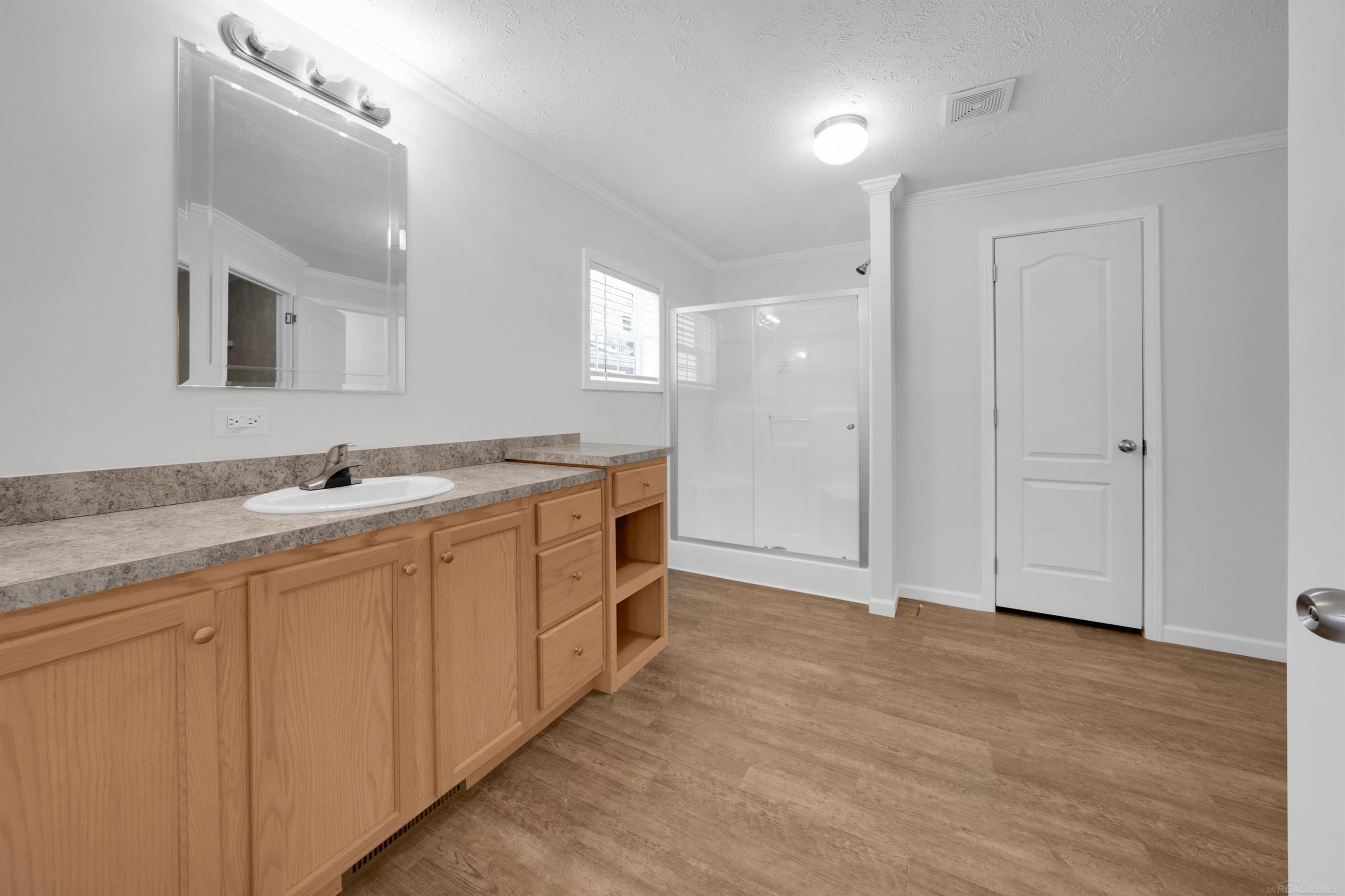 2780 Naples Court, Lapeer, MI, 48446
