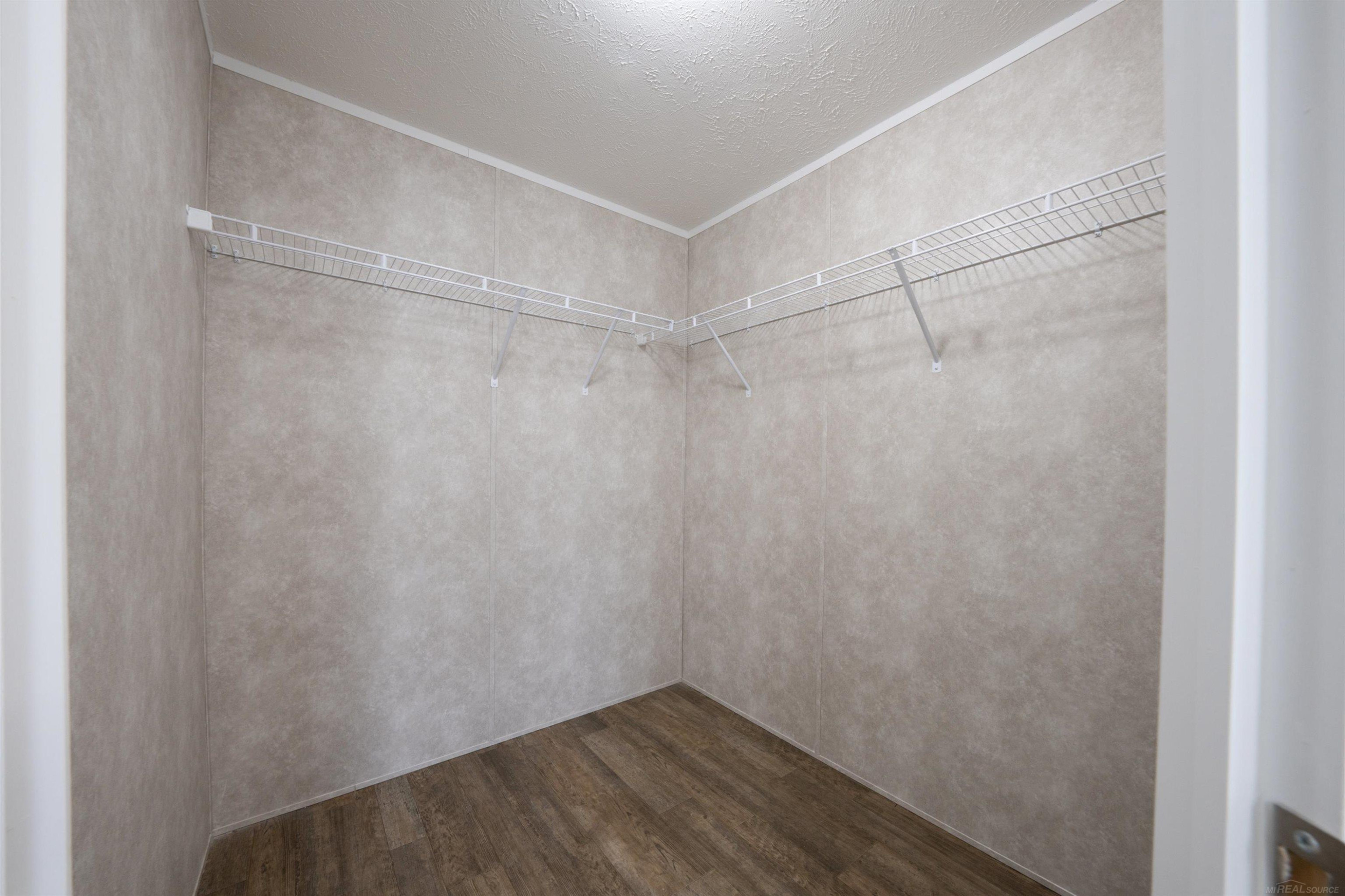 2780 Naples Court, Lapeer, MI, 48446