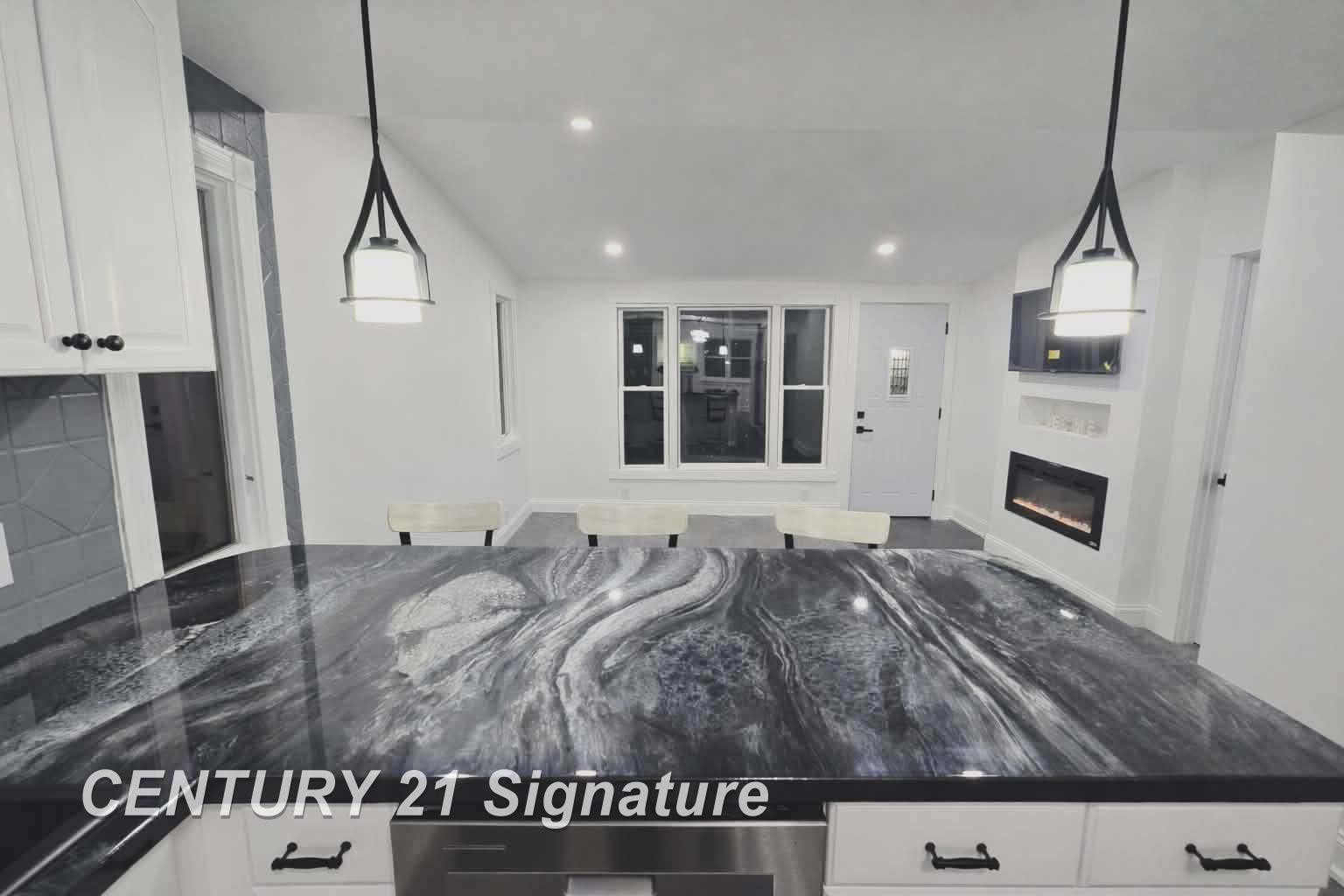7203 Rogers Street, MI 48437 — Photo 4