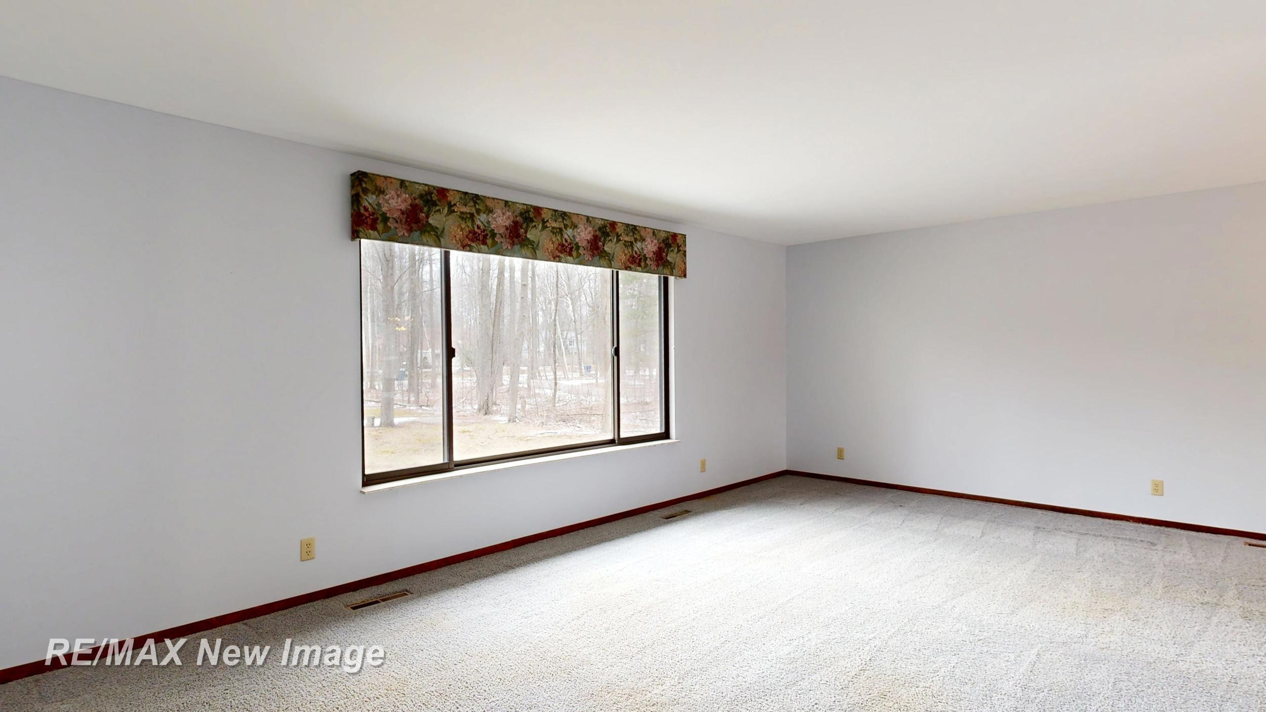 3664 E Jane Drive, Midland, MI 48642 — Photo 5