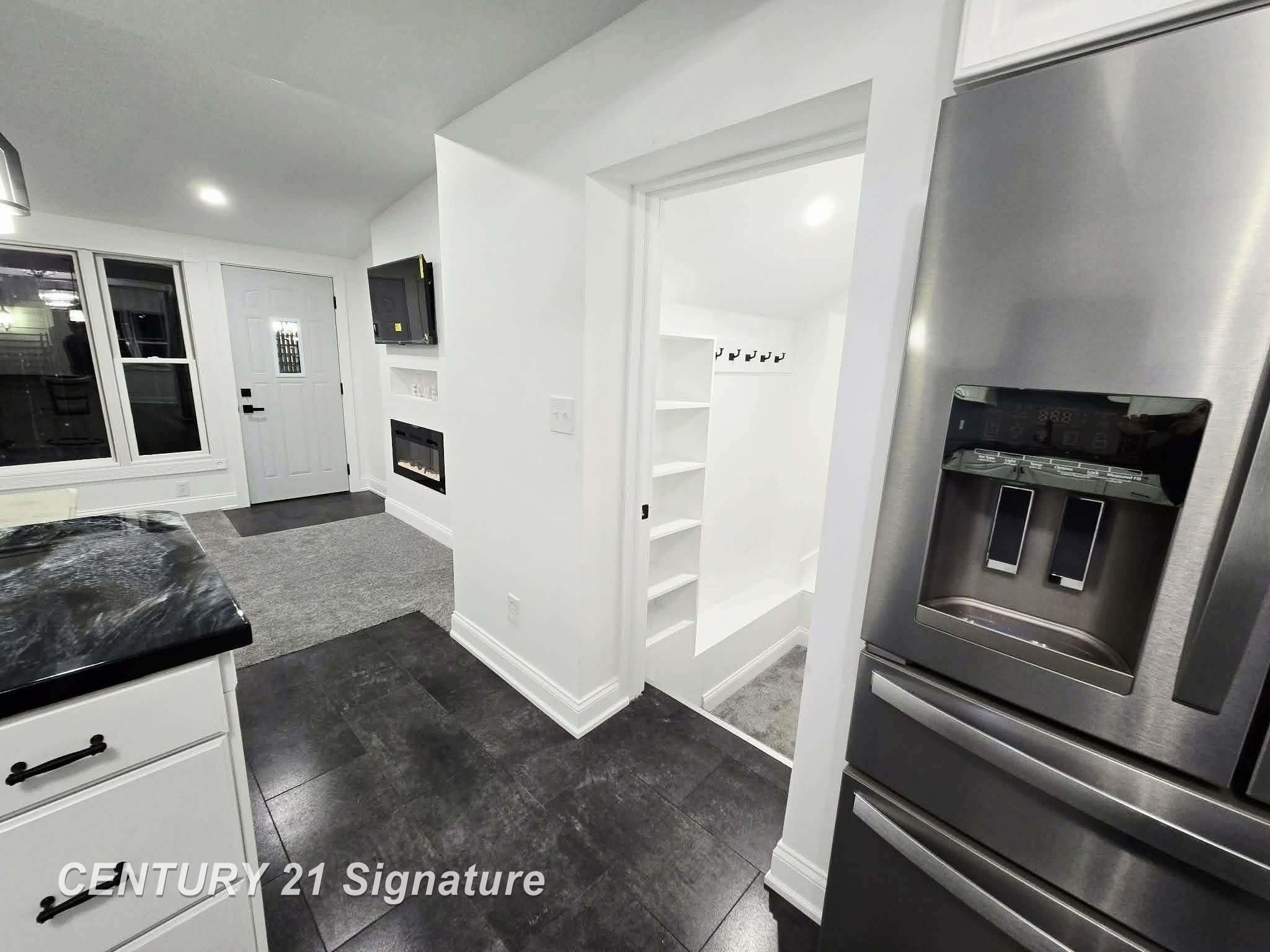 7203 Rogers Street, MI 48437 — Photo 14
