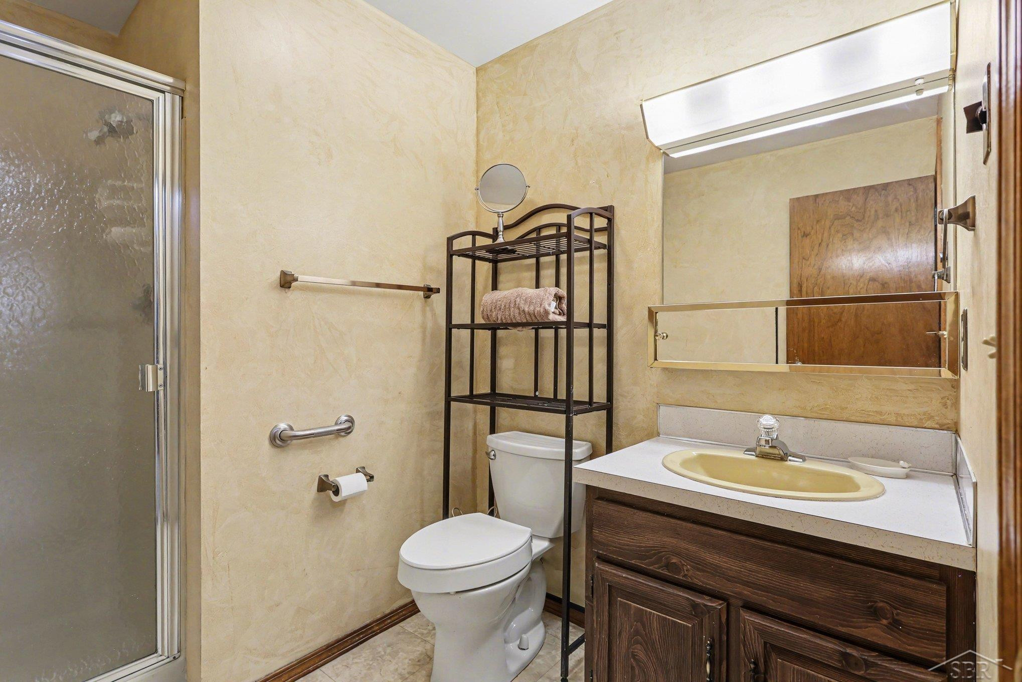 945 Kennely Road, I-139, Saginaw, MI 48609 — Photo 16