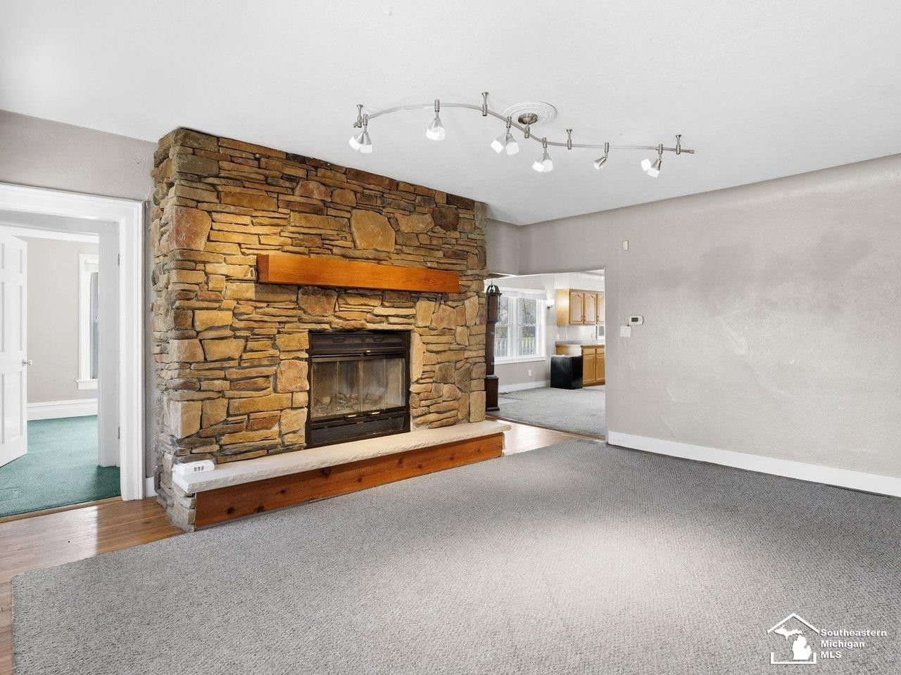 8115 Douglas Road, Lambertville, MI 48144 — Photo 8