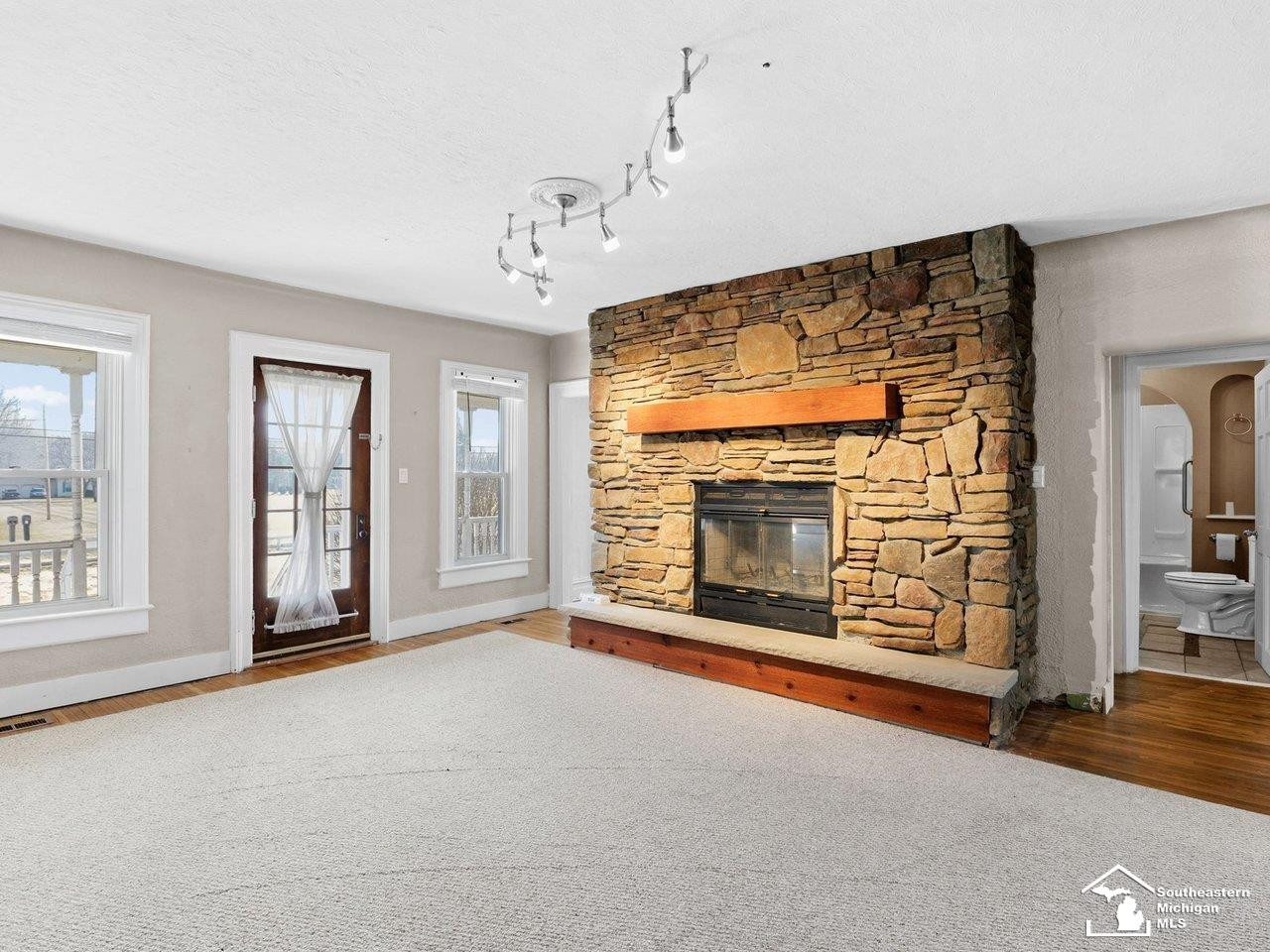 8115 Douglas Road, Lambertville, MI 48144 — Photo 9