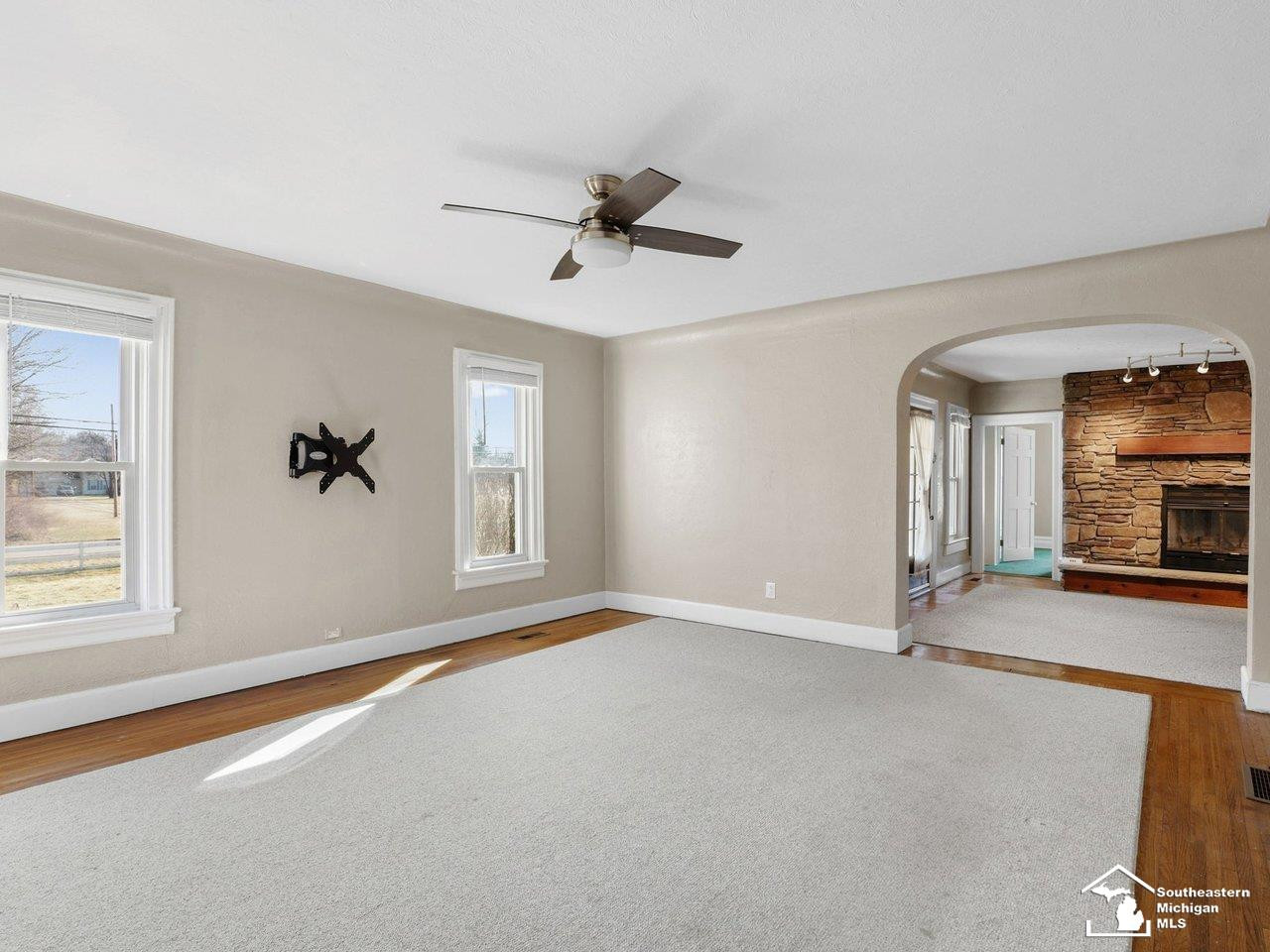 8115 Douglas Road, Lambertville, MI 48144 — Photo 10