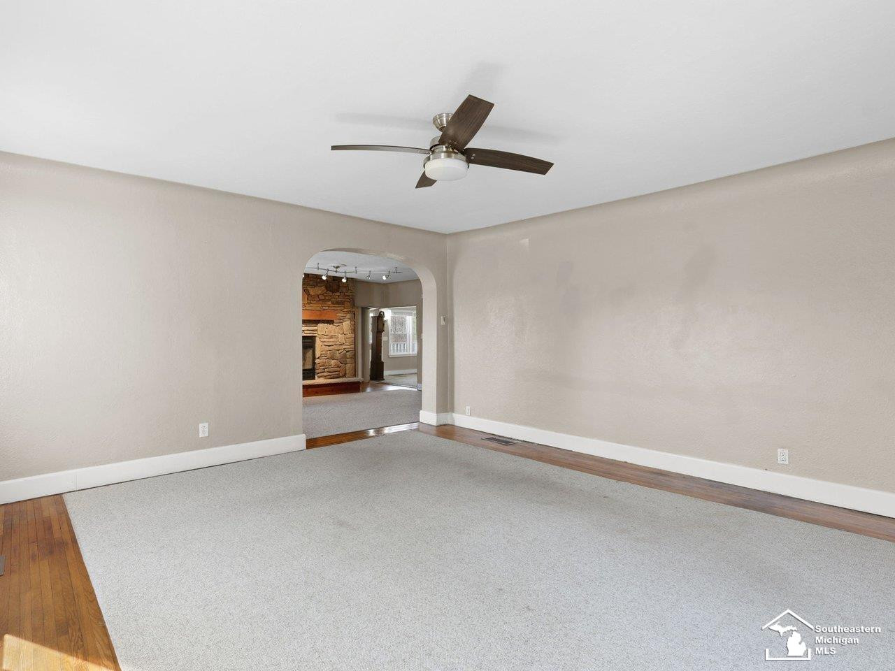 8115 Douglas Road, Lambertville, MI 48144 — Photo 12