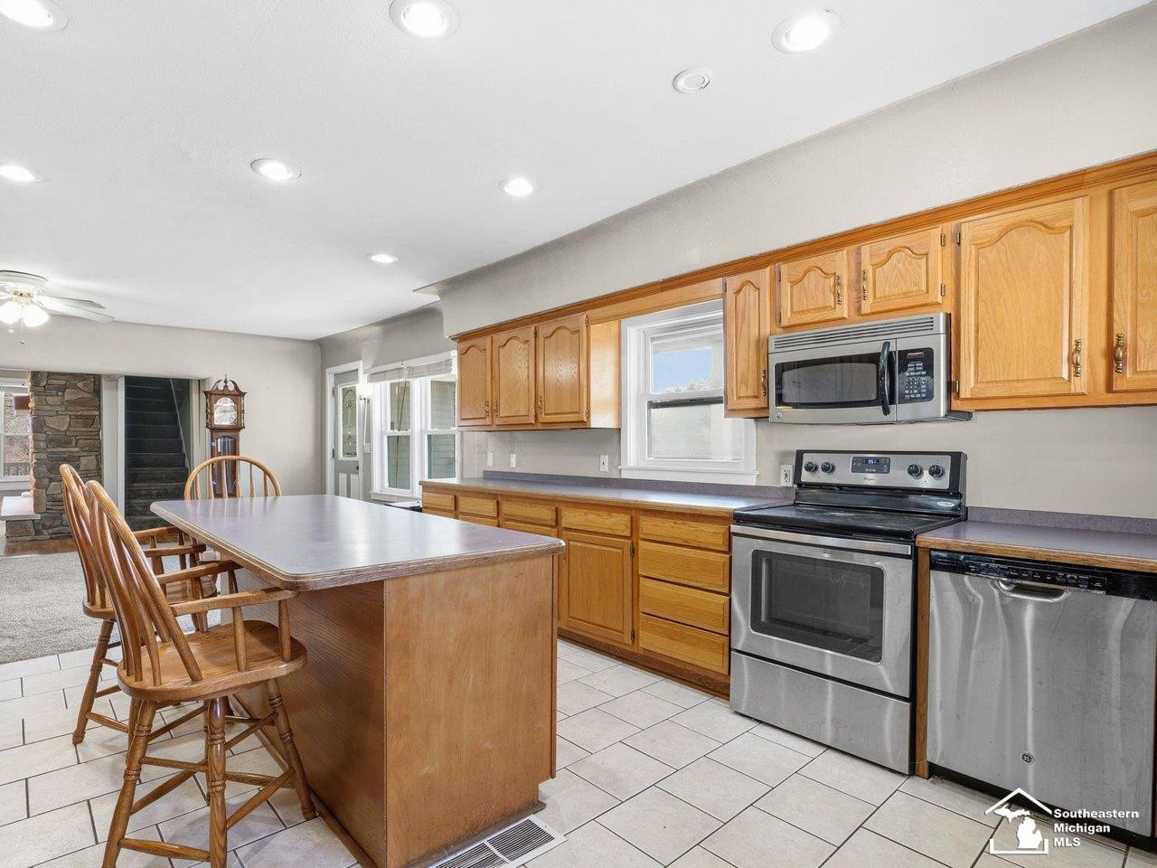 8115 Douglas Road, Lambertville, MI 48144 — Photo 21