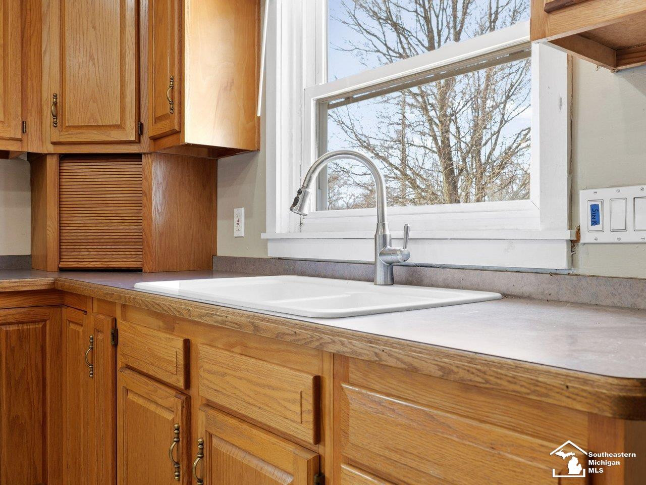 8115 Douglas Road, Lambertville, MI 48144 — Photo 22