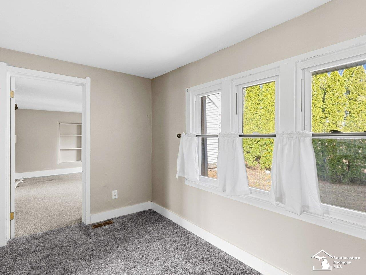 8115 Douglas Road, Lambertville, MI 48144 — Photo 23
