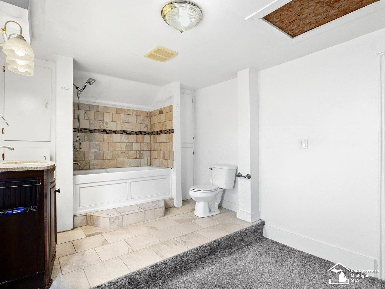 8115 Douglas Road, Lambertville, MI 48144 — Photo 43