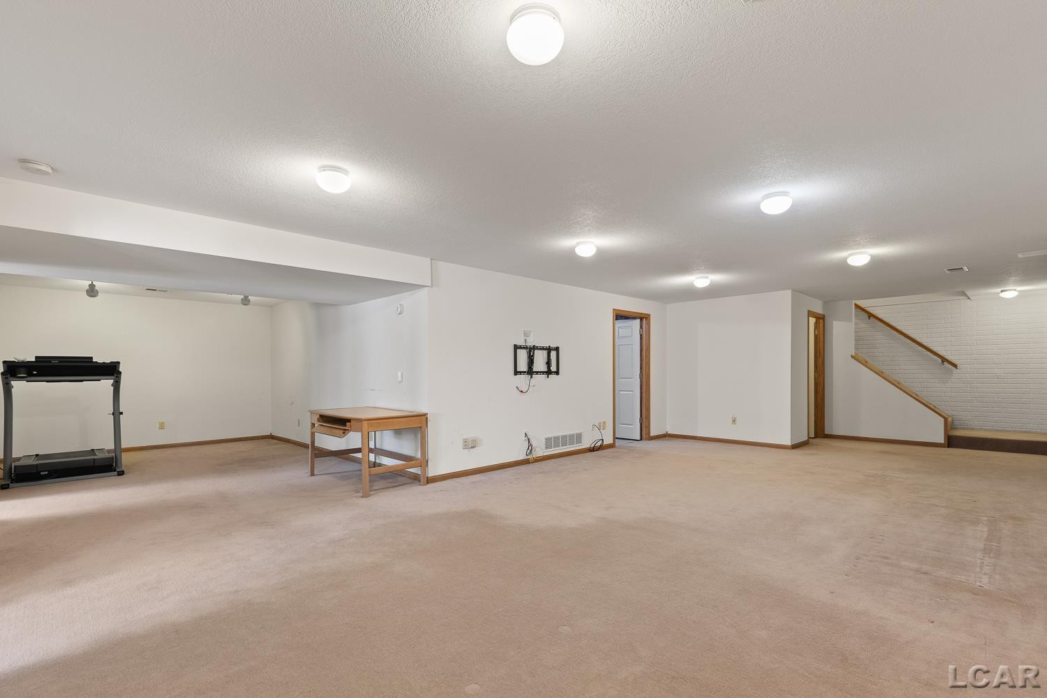618 NOKOMIS Drive, Tecumseh, MI 49286 — Photo 26