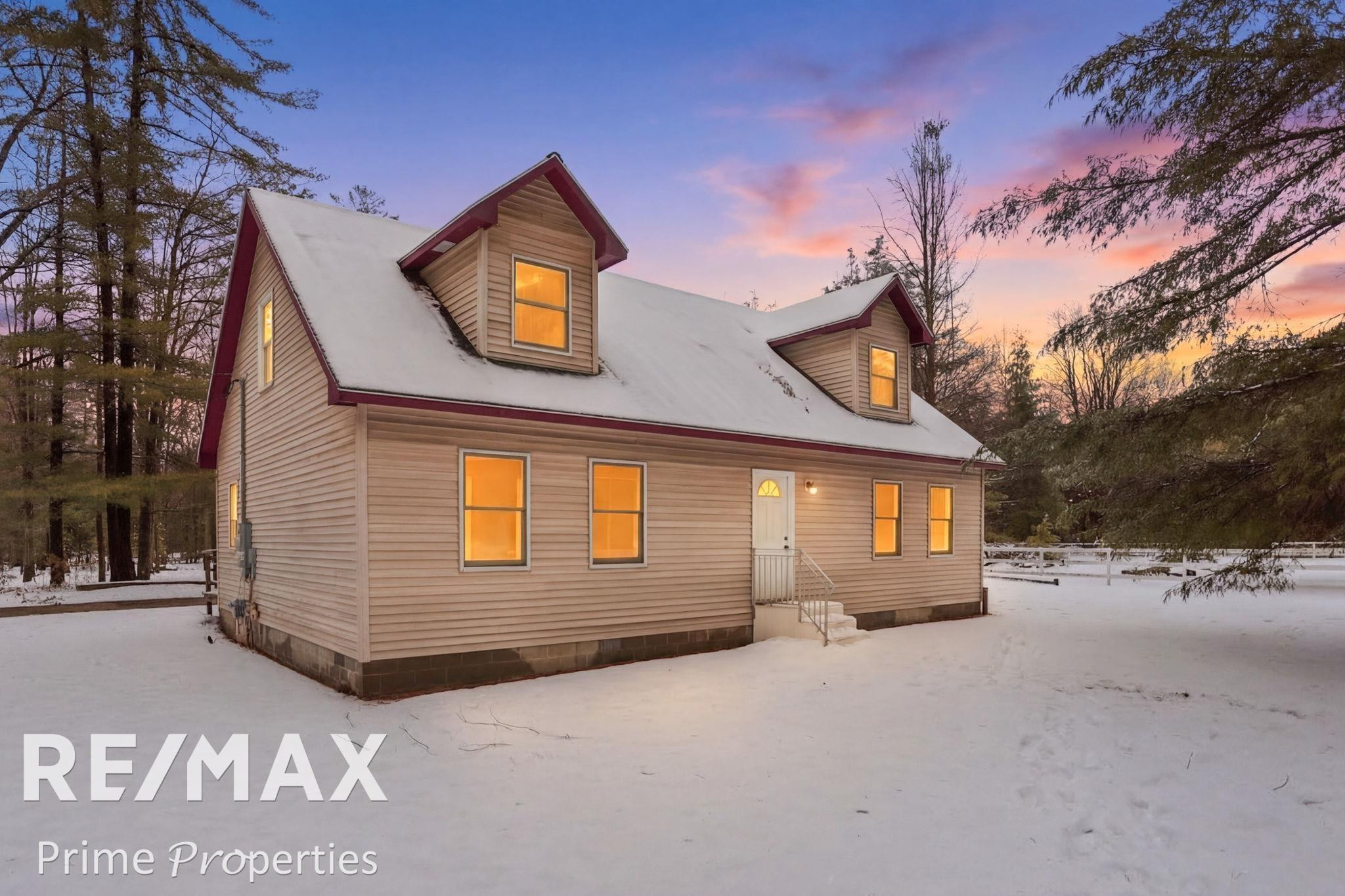 20 W River Drive, Gladwin, MI 48624 — Photo 7