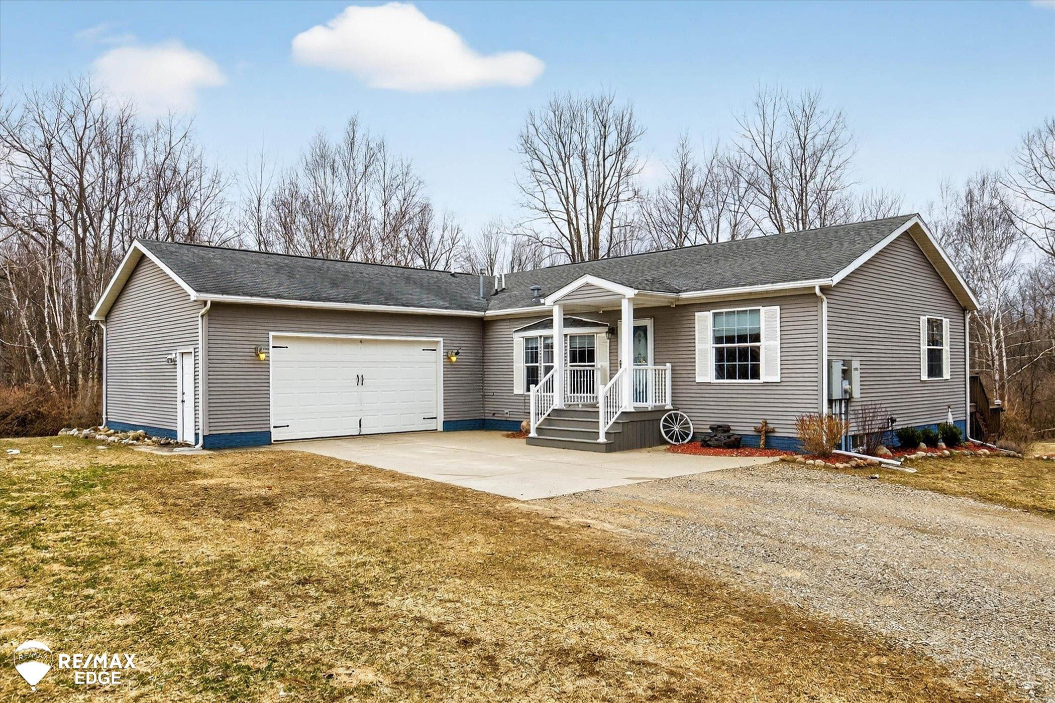 6385 Mayville Road, Clifford, MI 48727 — Photo 2