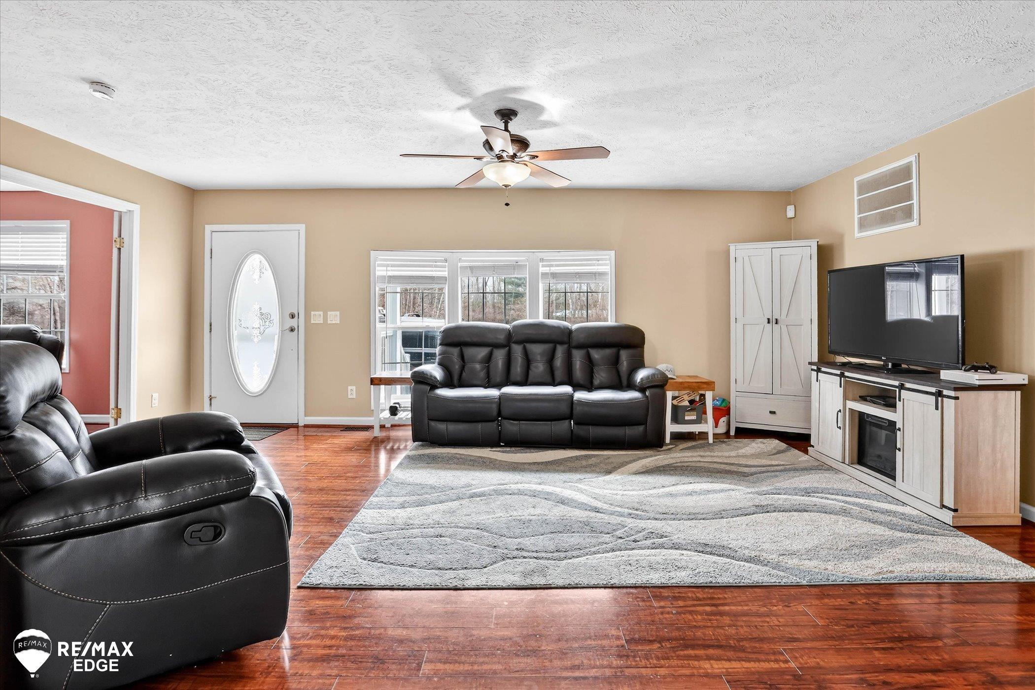 6385 Mayville Road, Clifford, MI 48727 — Photo 3