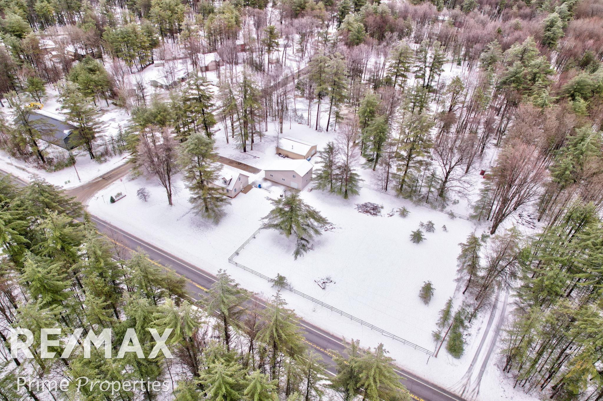 20 W River Drive, Gladwin, MI 48624 — Photo 44