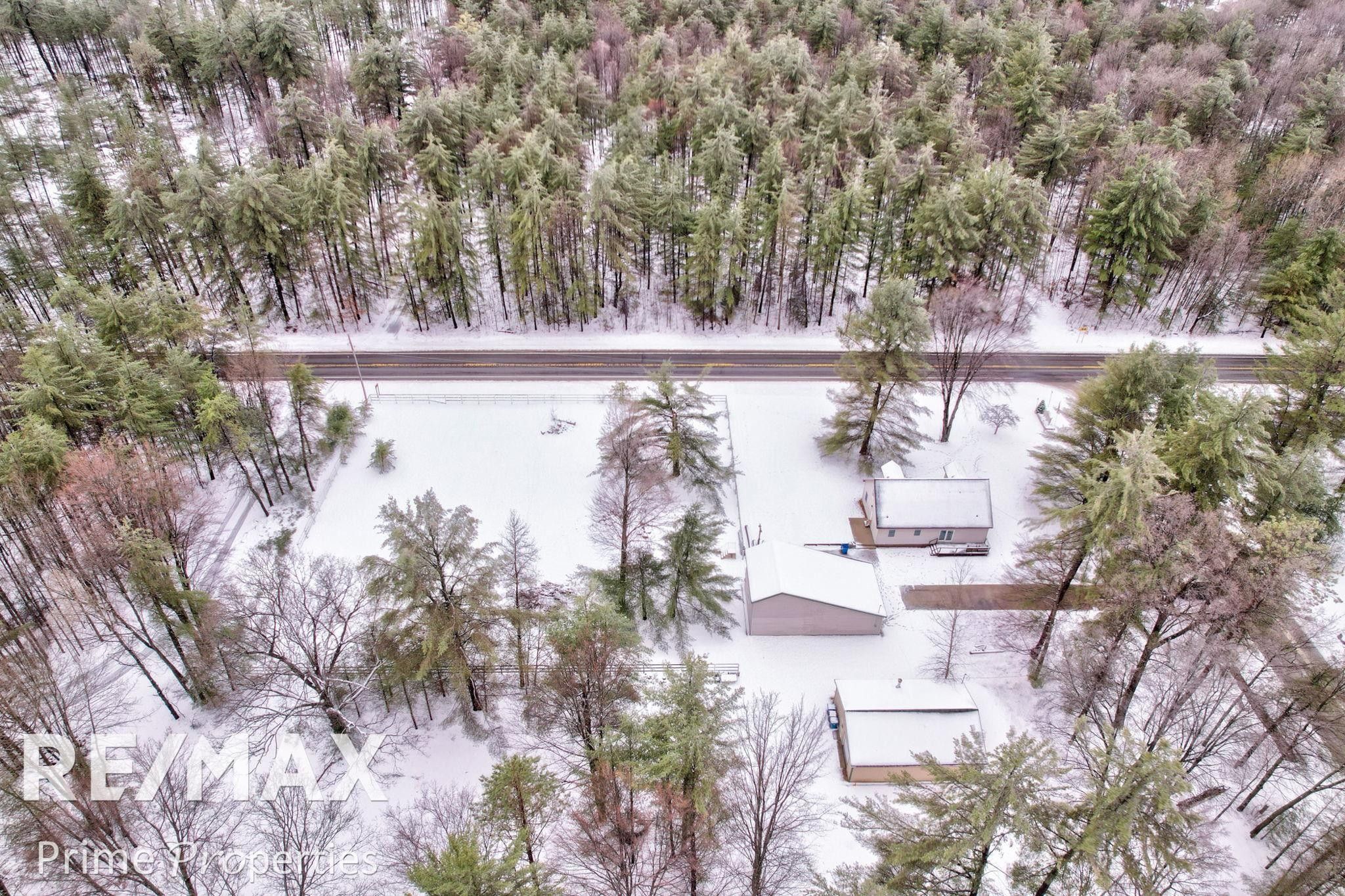 20 W River Drive, Gladwin, MI 48624 — Photo 46