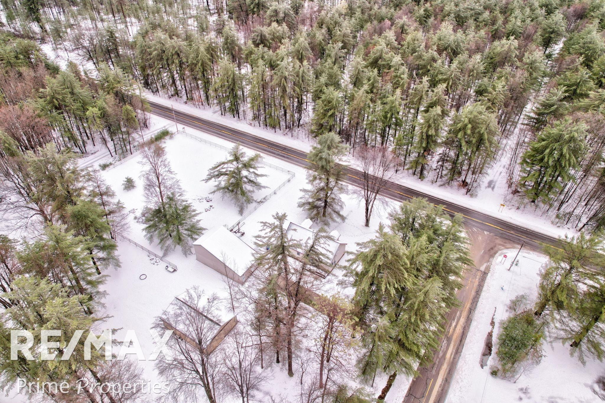 20 W River Drive, Gladwin, MI 48624 — Photo 47