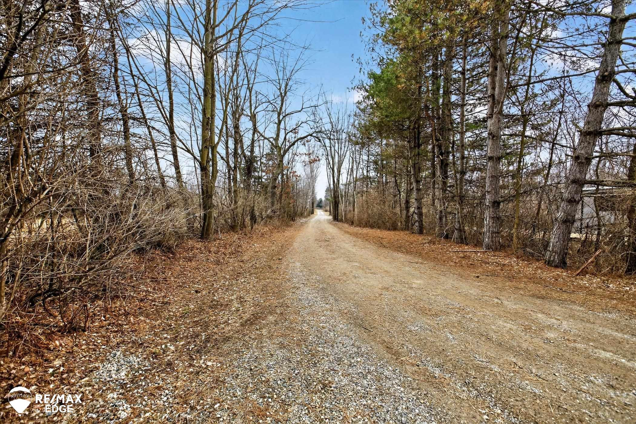 6385 Mayville Road, Clifford, MI 48727 — Photo 41