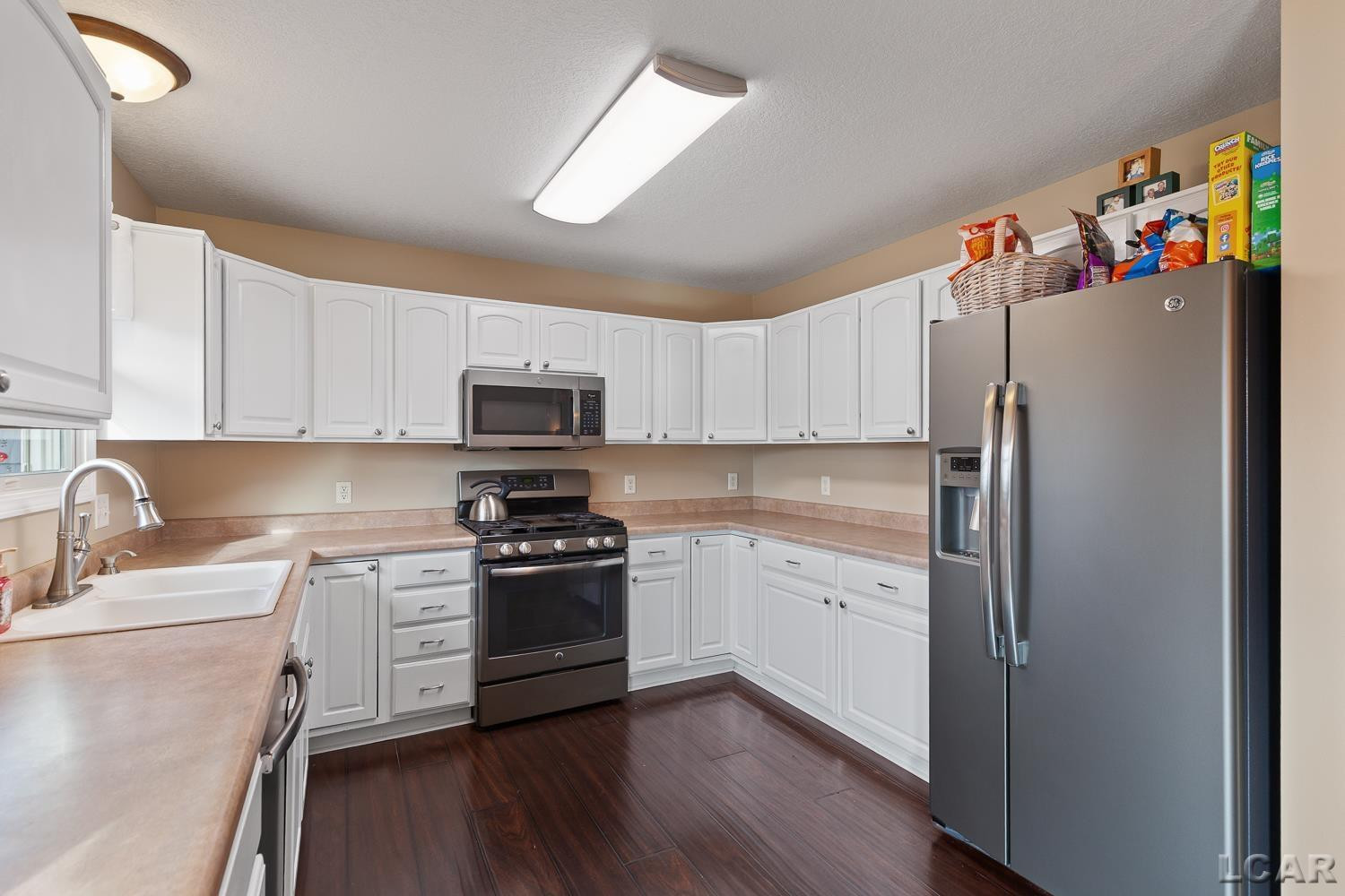 2147 Gady Road, Adrian, MI 49221 — Photo 9