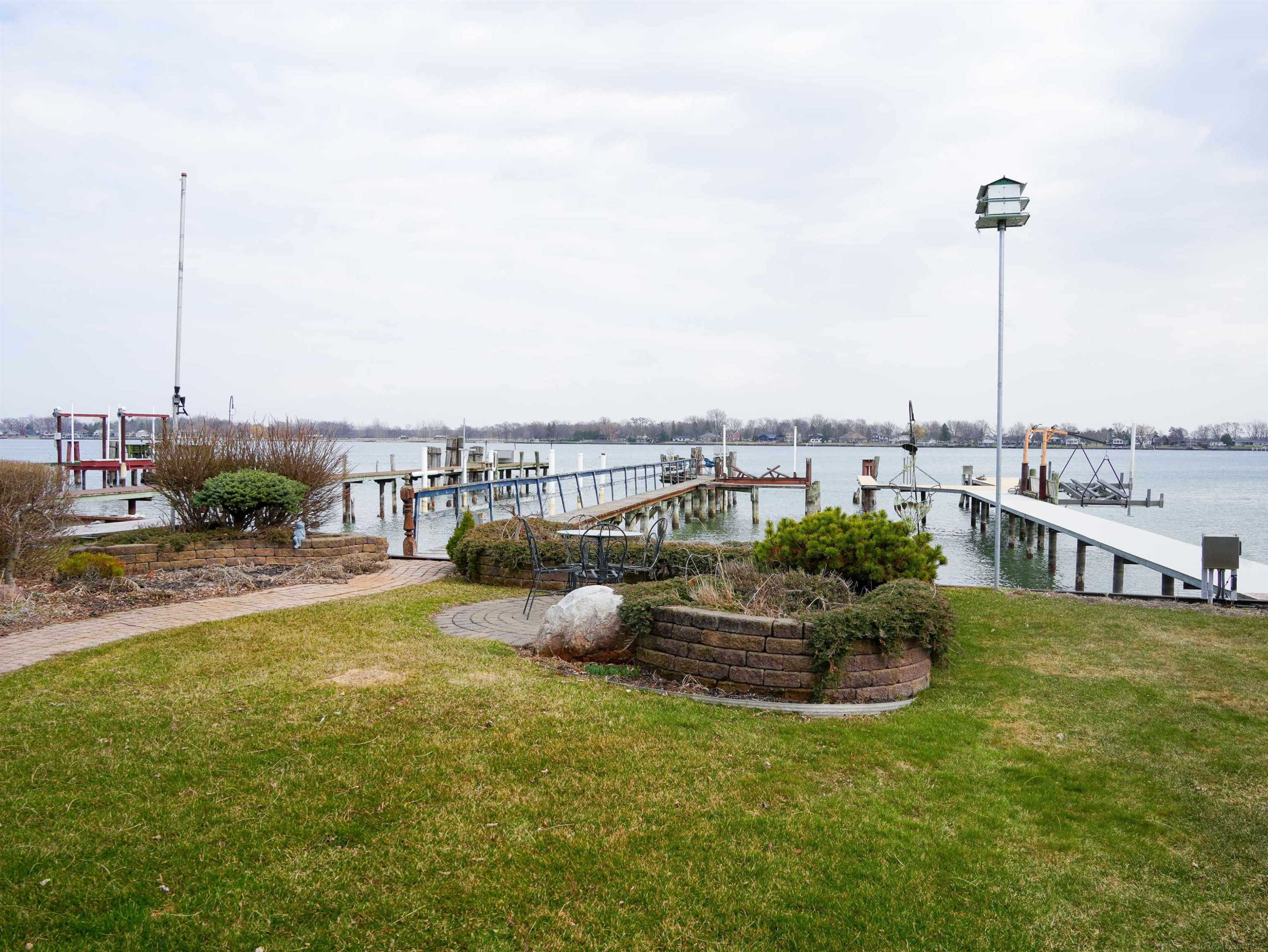 5403 Pointe Drive, MI — Photo 19