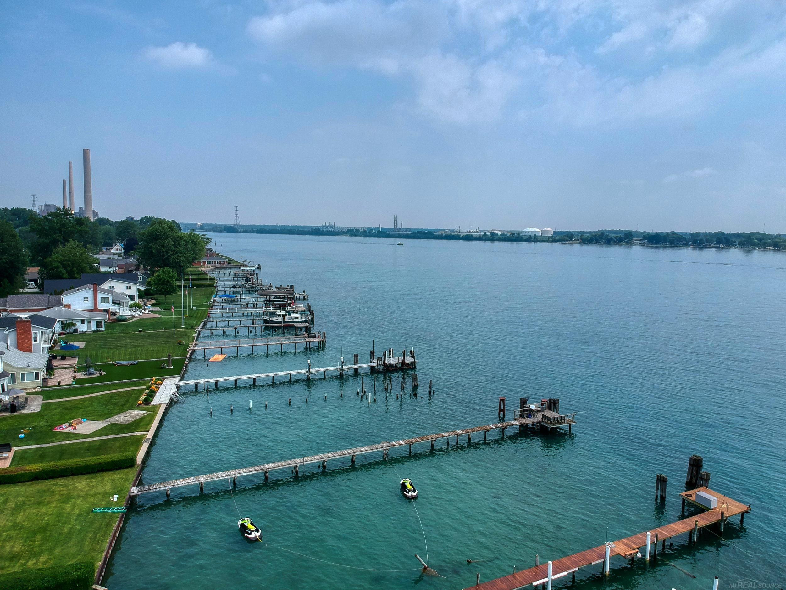 5403 Pointe Drive, MI — Photo 23
