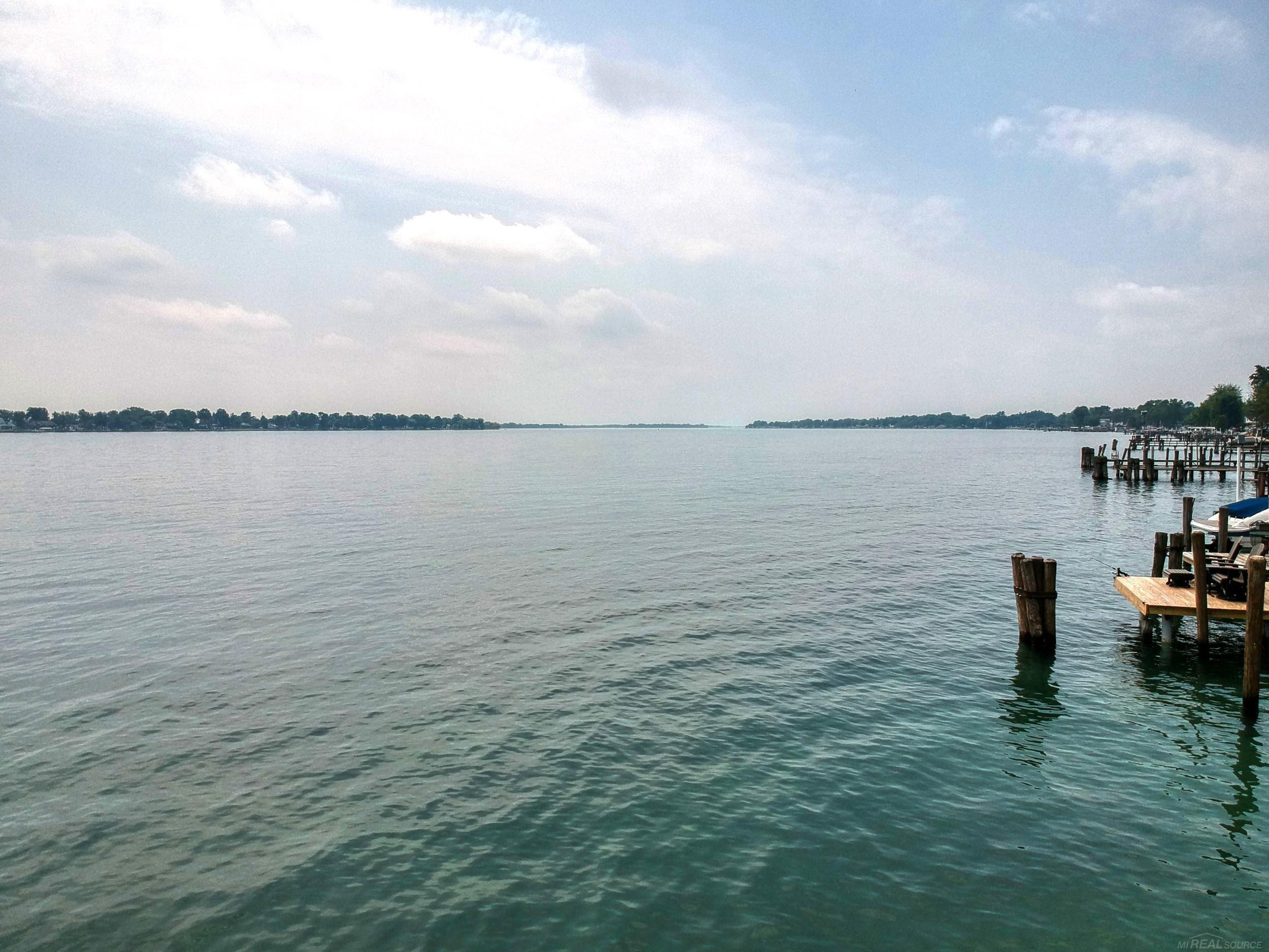 5403 Pointe Drive, MI — Photo 27