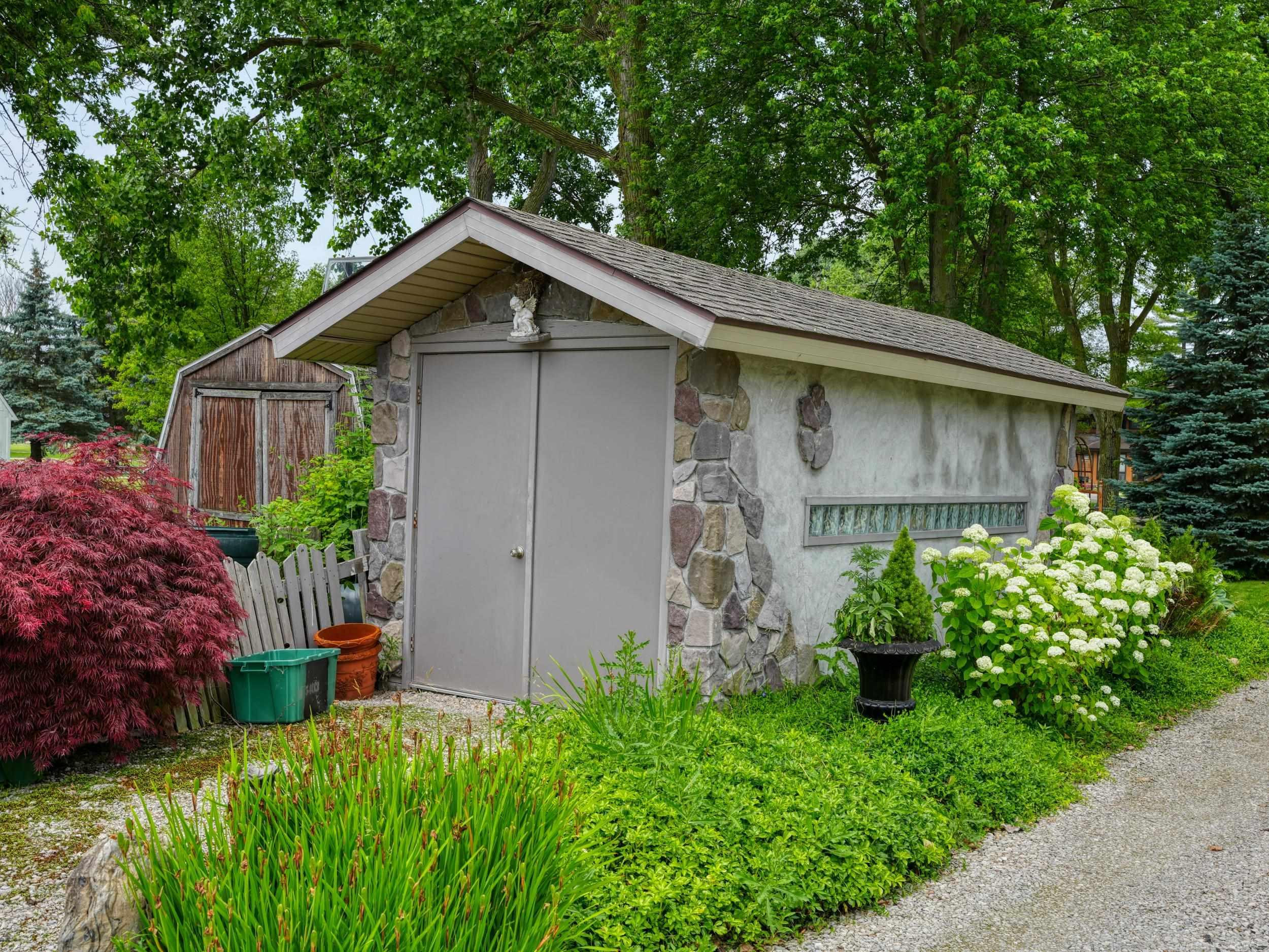 5403 Pointe Drive, MI — Photo 31
